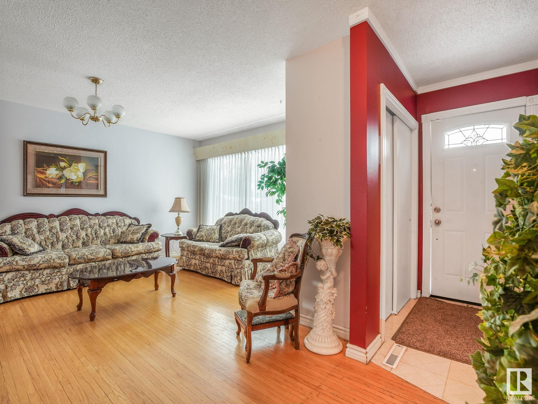      12336 134A AV NW , Edmonton,  ,T5L 3W4 ;  Listing Number: MLS E4415734