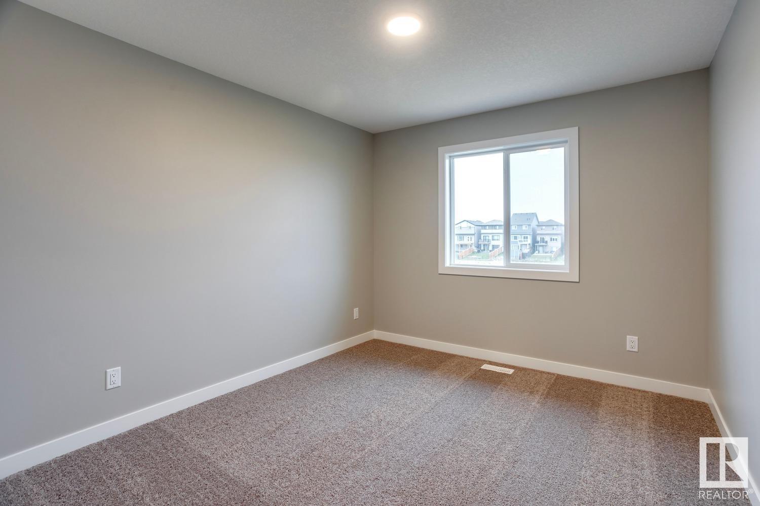      684 KINGLET BV NW , Edmonton,  ,T5S 2B9 ;  Listing Number: MLS E4415749