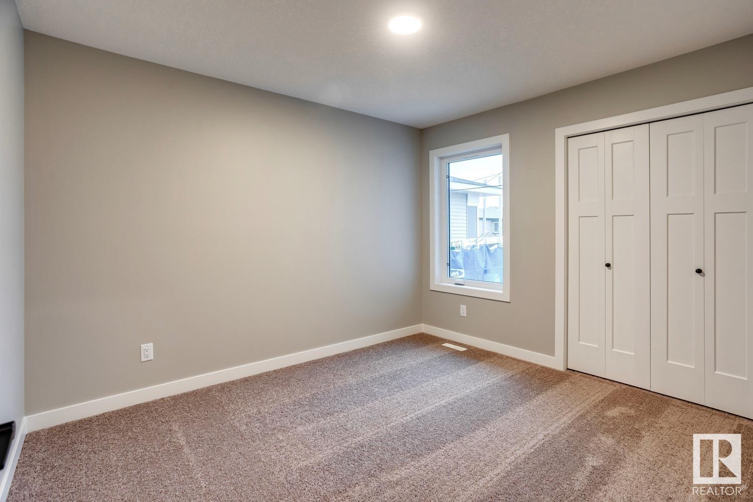      684 KINGLET BV NW , Edmonton,  ,T5S 2B9 ;  Listing Number: MLS E4415749