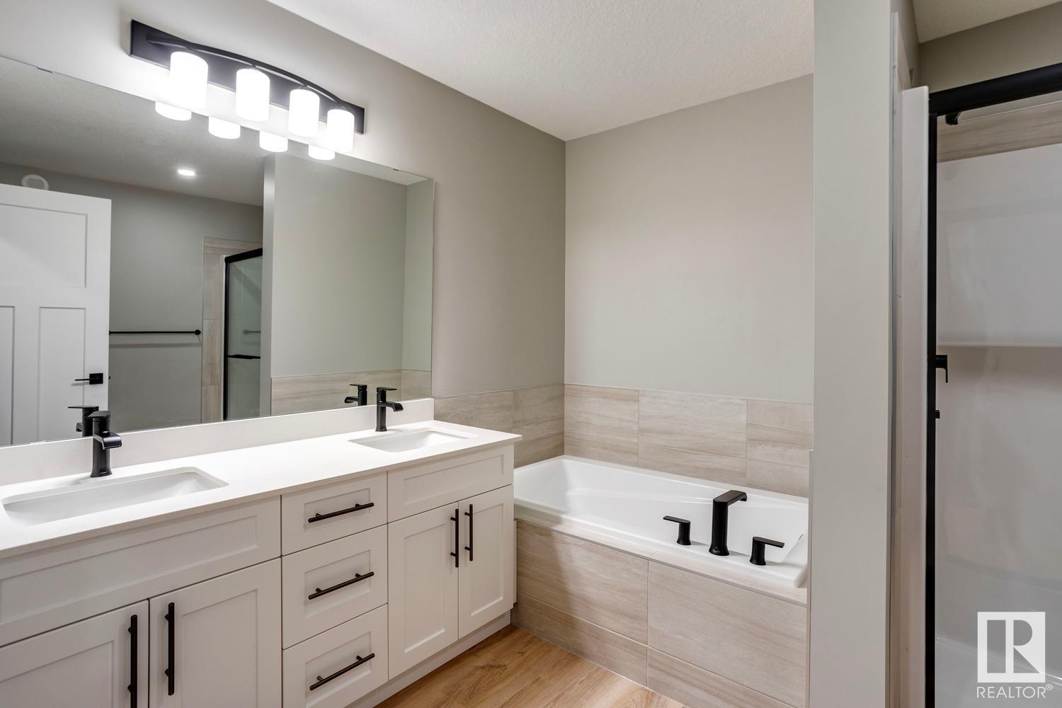      684 KINGLET BV NW , Edmonton,  ,T5S 2B9 ;  Listing Number: MLS E4415749
