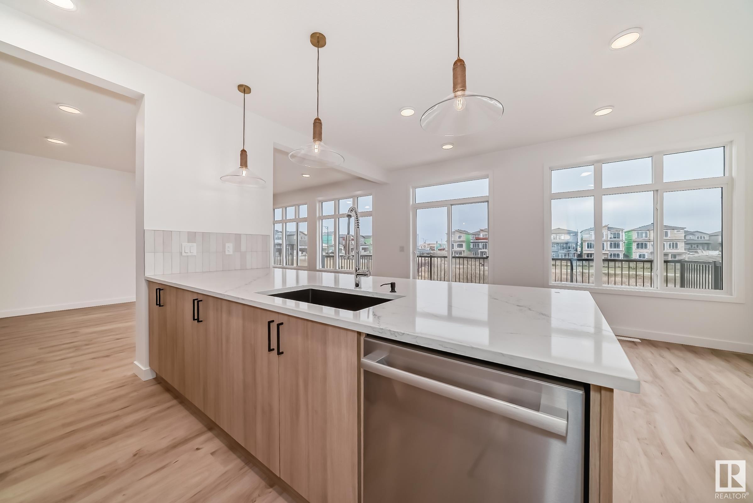      5828 Kootook LI SW , Edmonton,  ,T6W 4Z6 ;  Listing Number: MLS E4415763