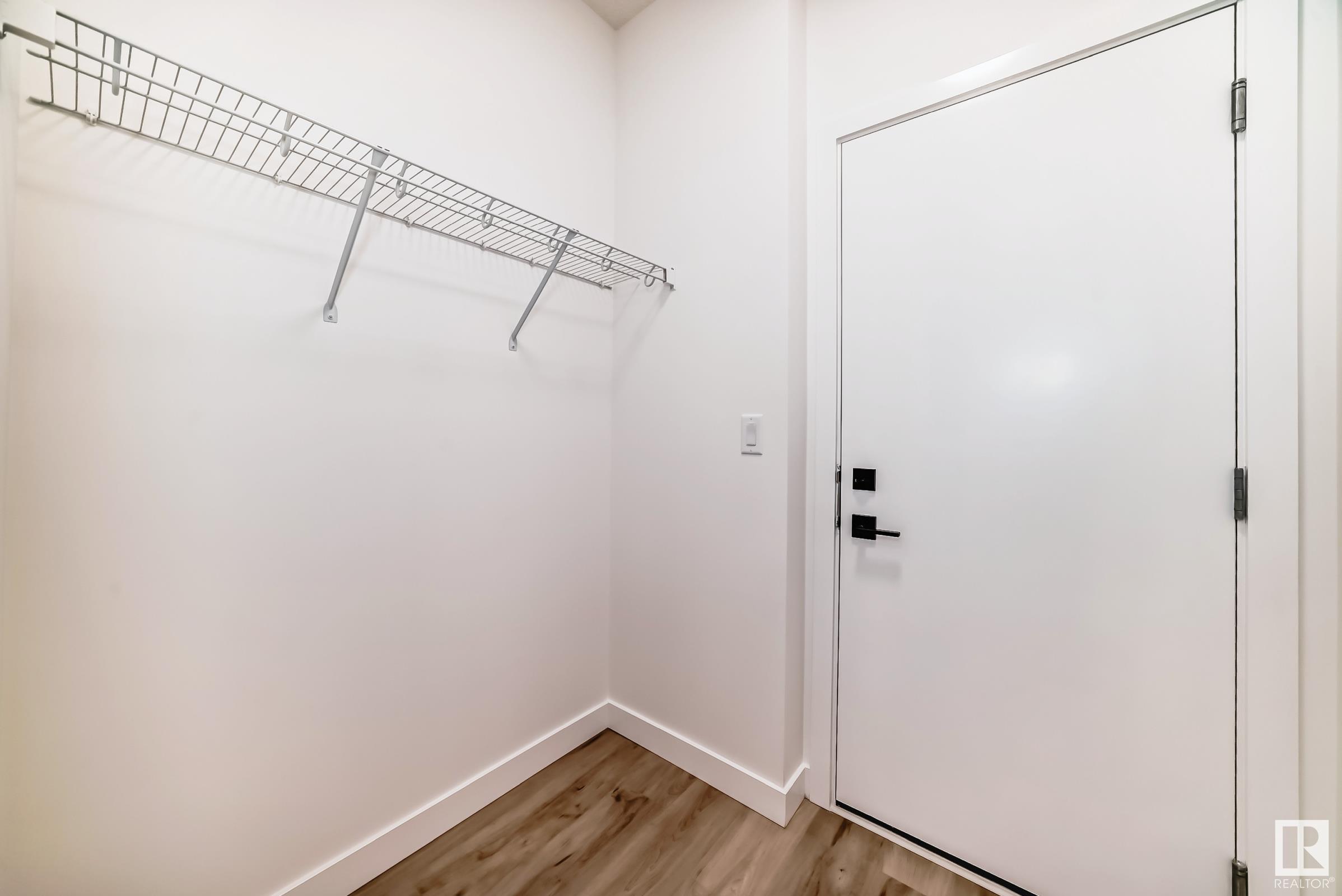     5828 Kootook LI SW , Edmonton,  ,T6W 4Z6 ;  Listing Number: MLS E4415763