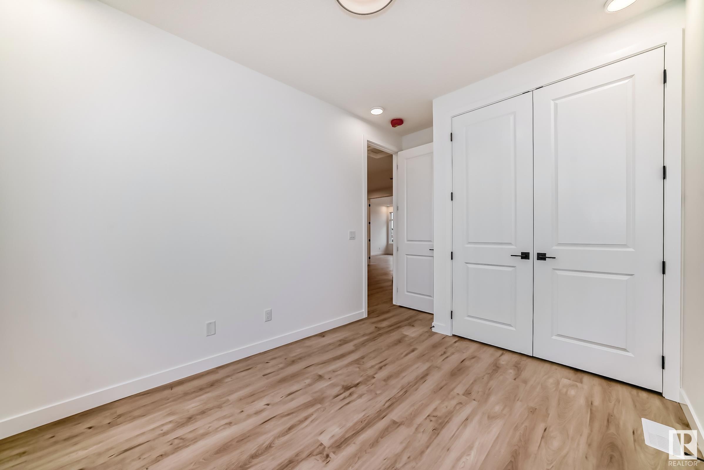      5828 Kootook LI SW , Edmonton,  ,T6W 4Z6 ;  Listing Number: MLS E4415763