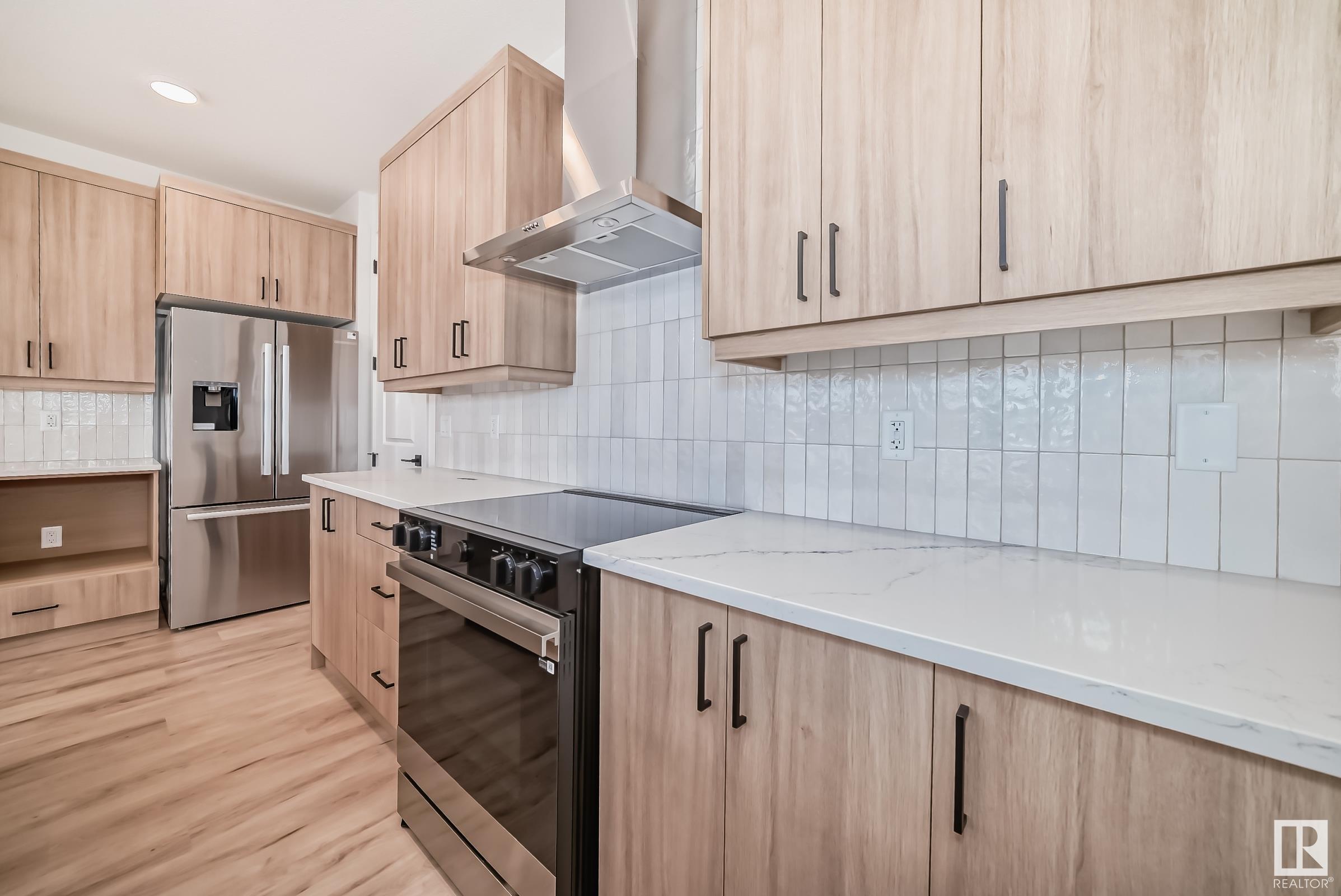      5828 Kootook LI SW , Edmonton,  ,T6W 4Z6 ;  Listing Number: MLS E4415763