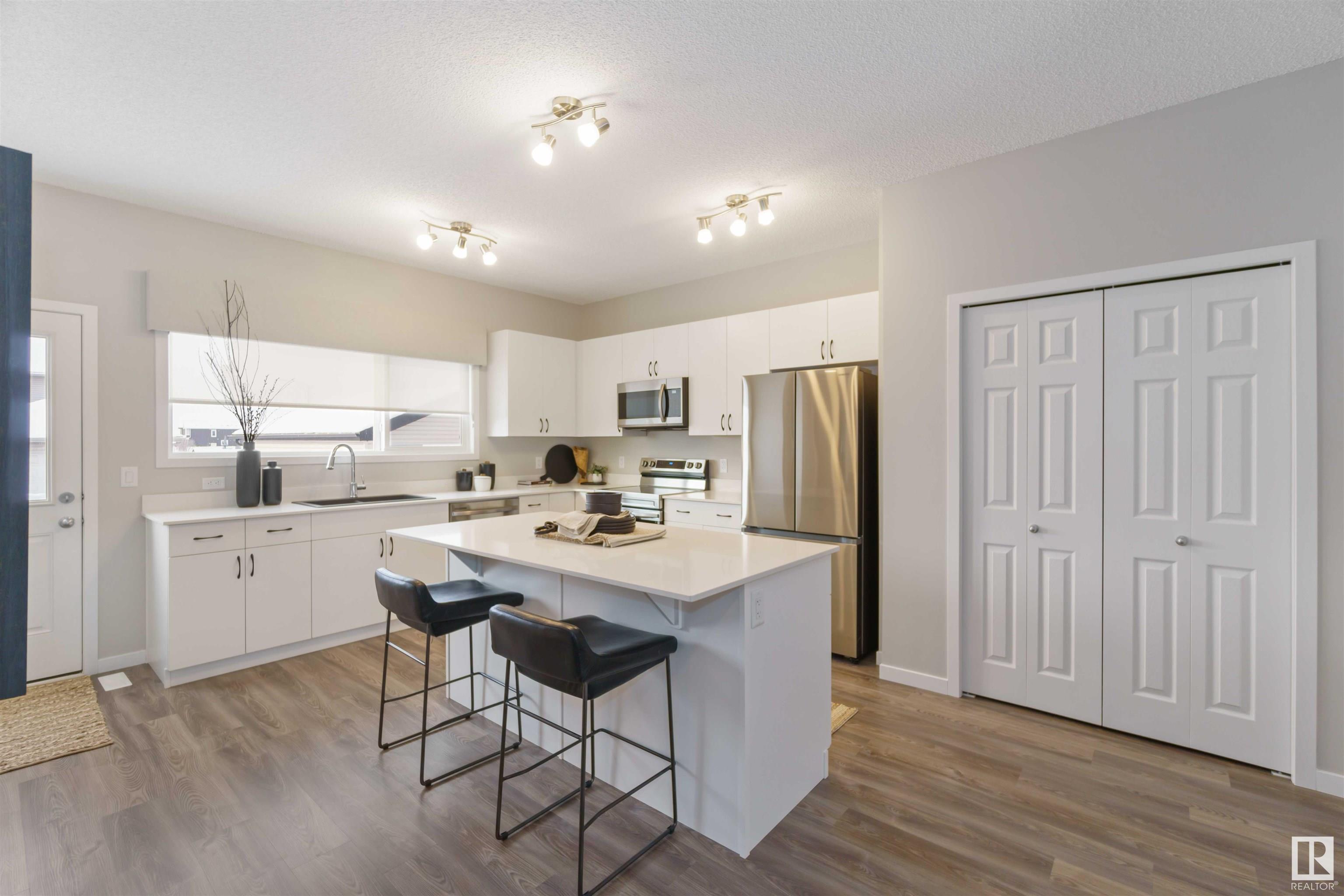      17736 63 ST NW , Edmonton,  ,T5Y 3N9 ;  Listing Number: MLS E4415769