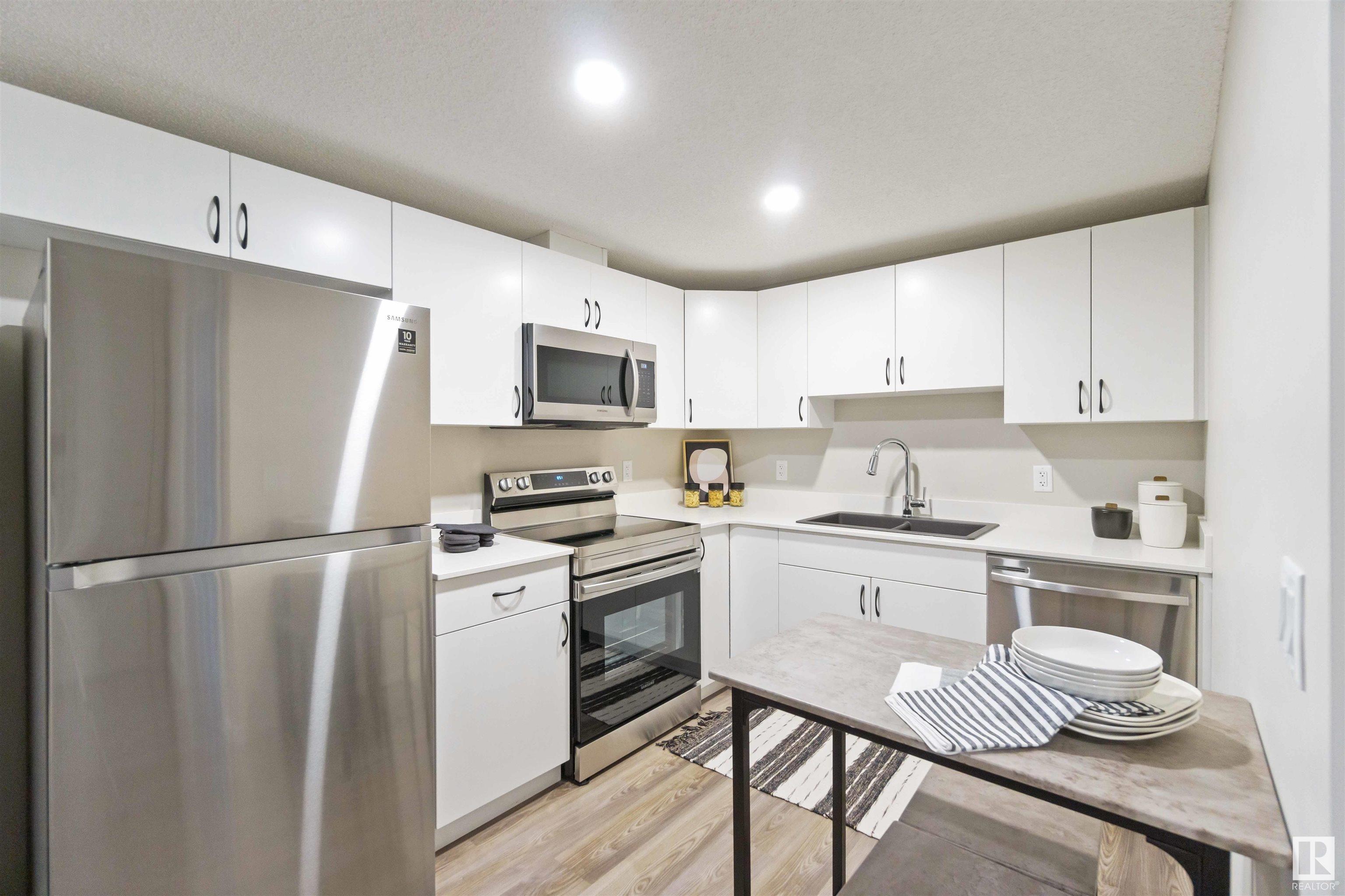      17736 63 ST NW , Edmonton,  ,T5Y 3N9 ;  Listing Number: MLS E4415769