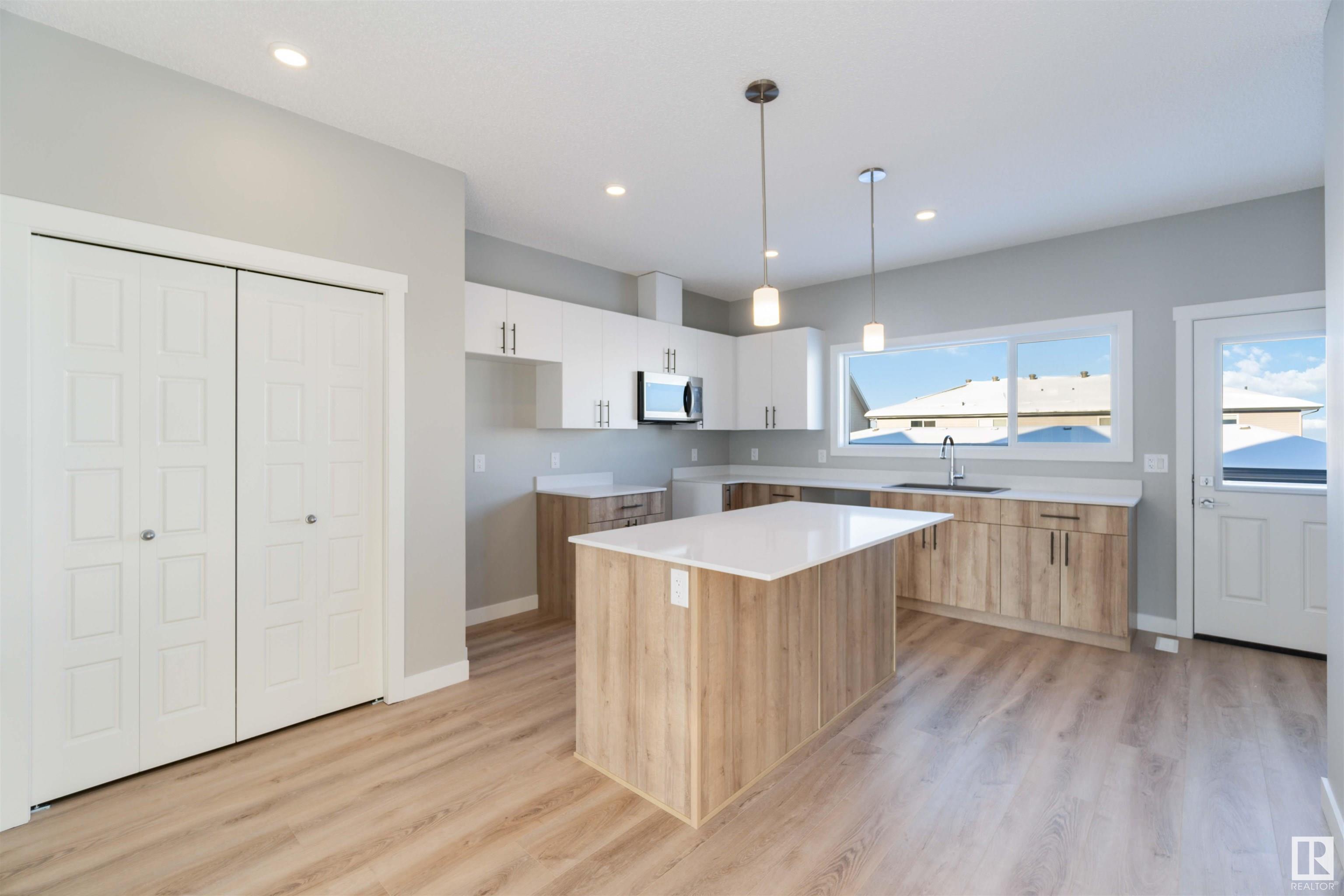      189 Sunland WY , Sherwood Park,  ,T8H 2Y6 ;  Listing Number: MLS E4415777