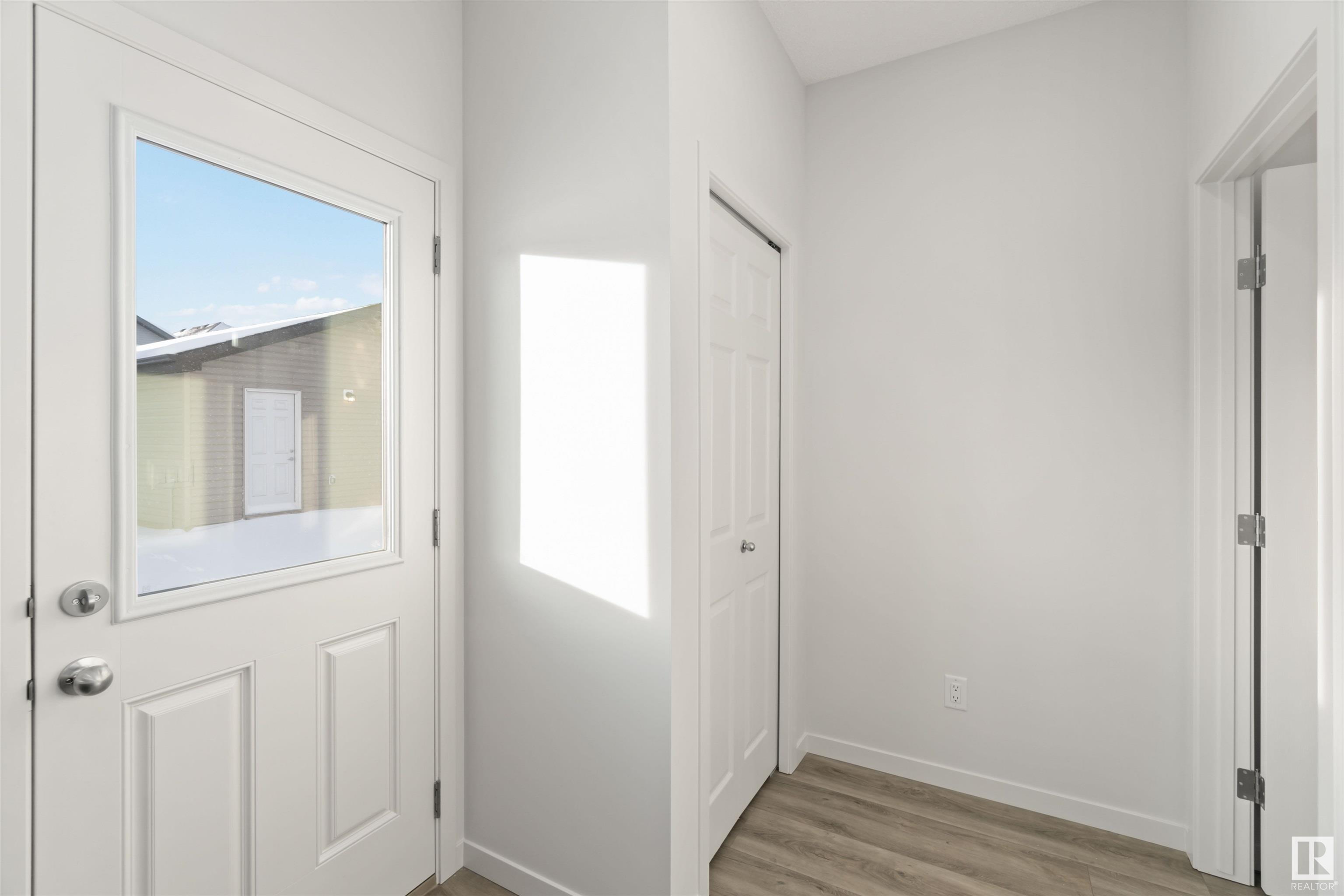      1111 Aster BV NW , Edmonton,  ,T6T 2V2 ;  Listing Number: MLS E4415783