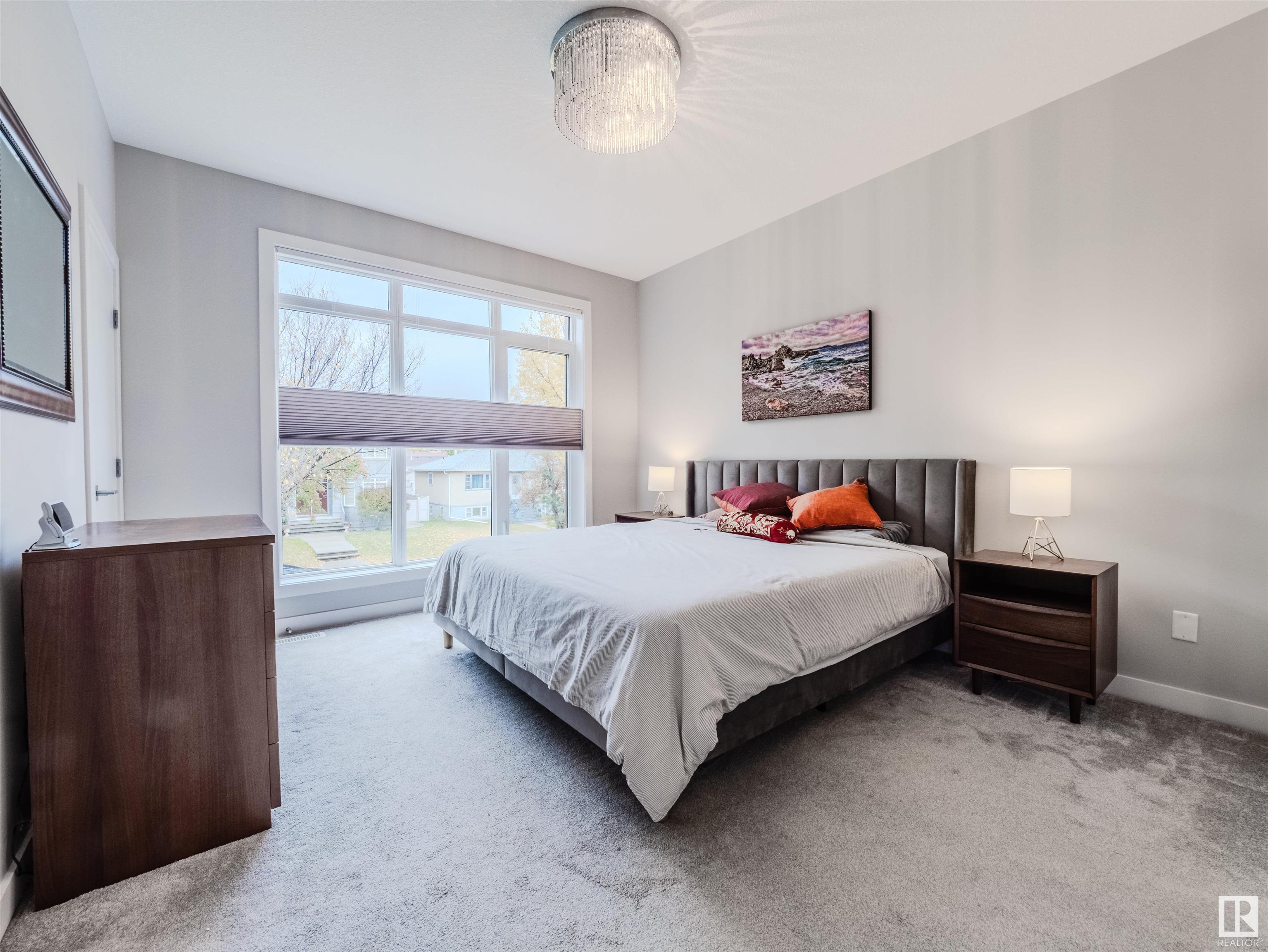      10530 80 ST NW , Edmonton,  ,T6A 3J7 ;  Listing Number: MLS E4415784