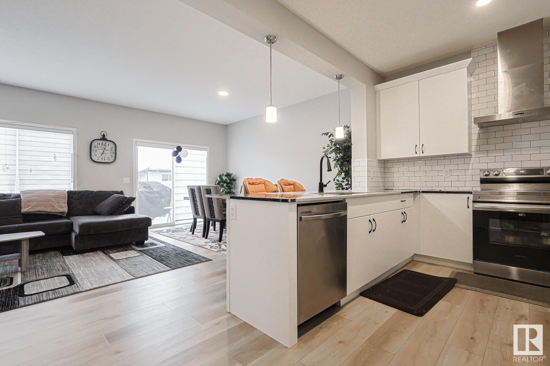      5357 LARK LANDING LD NW , Edmonton,  ,T5S 0S2 ;  Listing Number: MLS E4415791