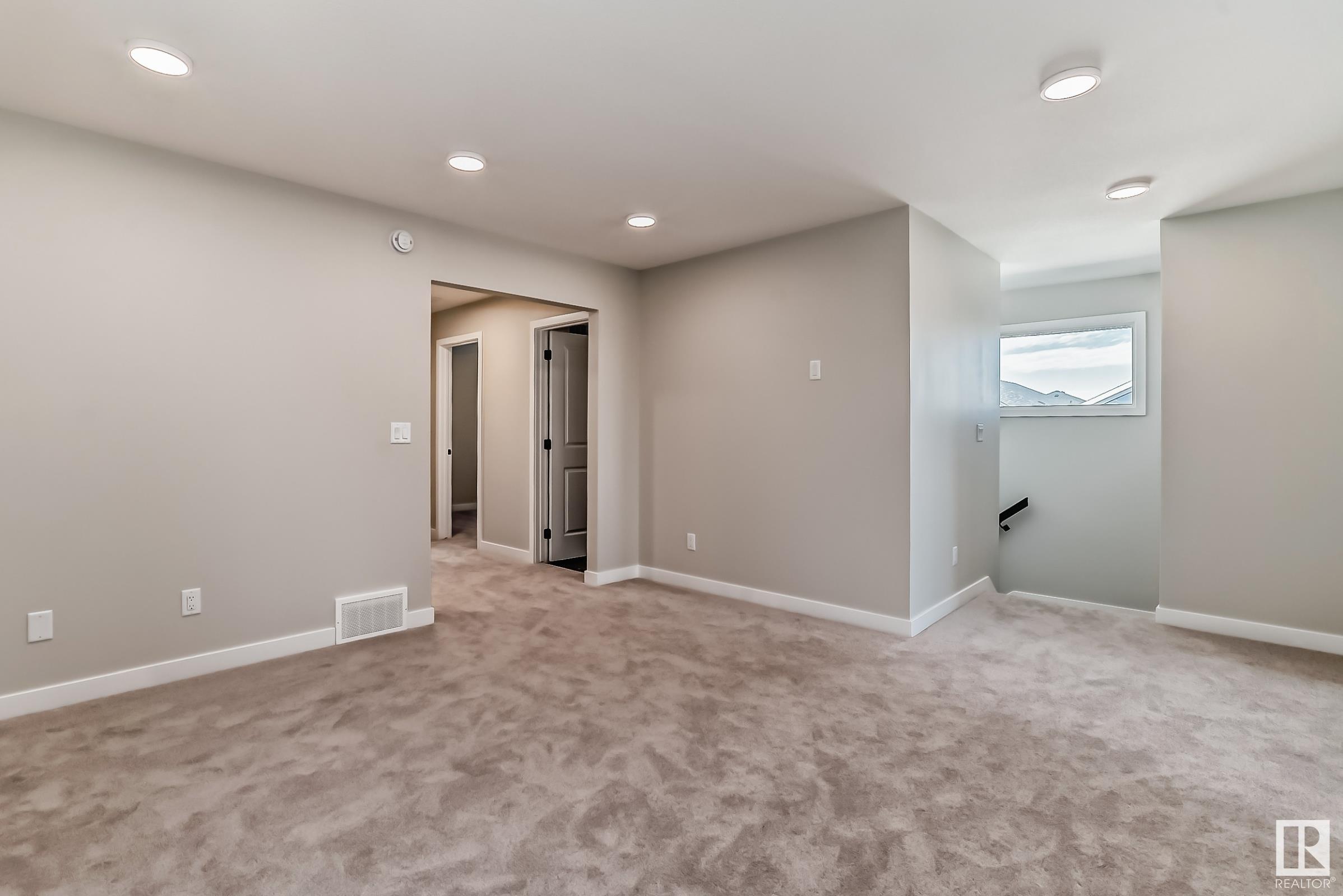      3327 169 ST SW , Edmonton,  ,T6W 5M3 ;  Listing Number: MLS E4415794