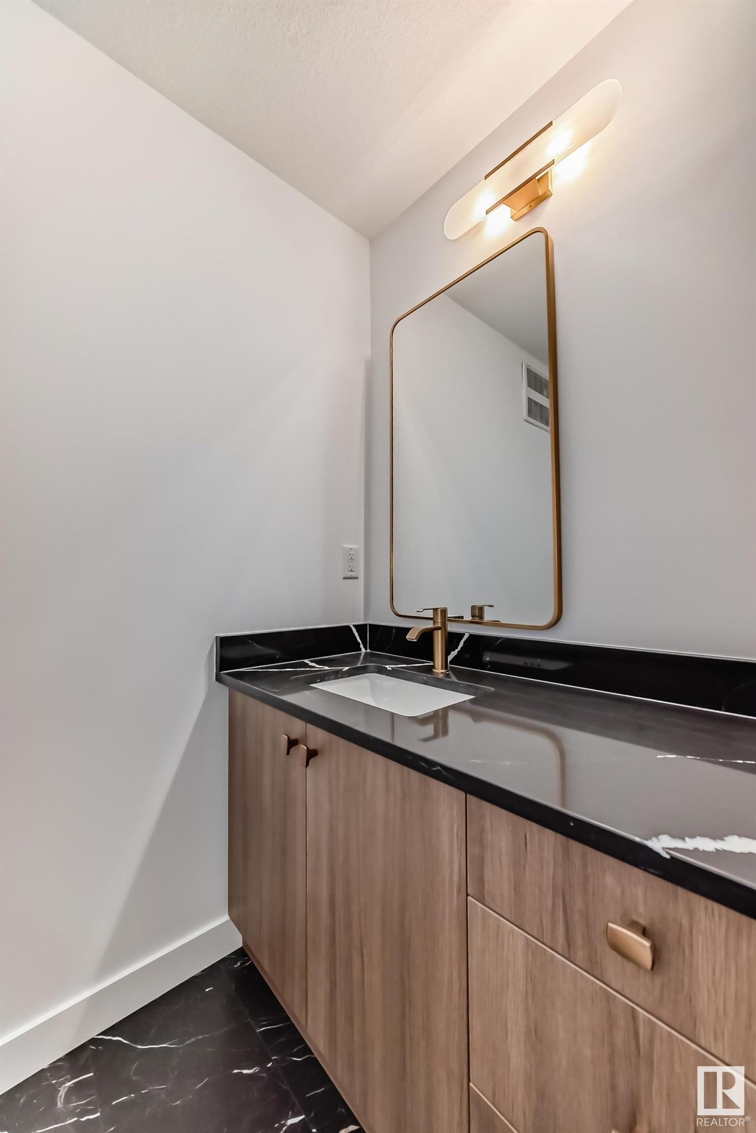      3327 169 ST SW , Edmonton,  ,T6W 5M3 ;  Listing Number: MLS E4415794