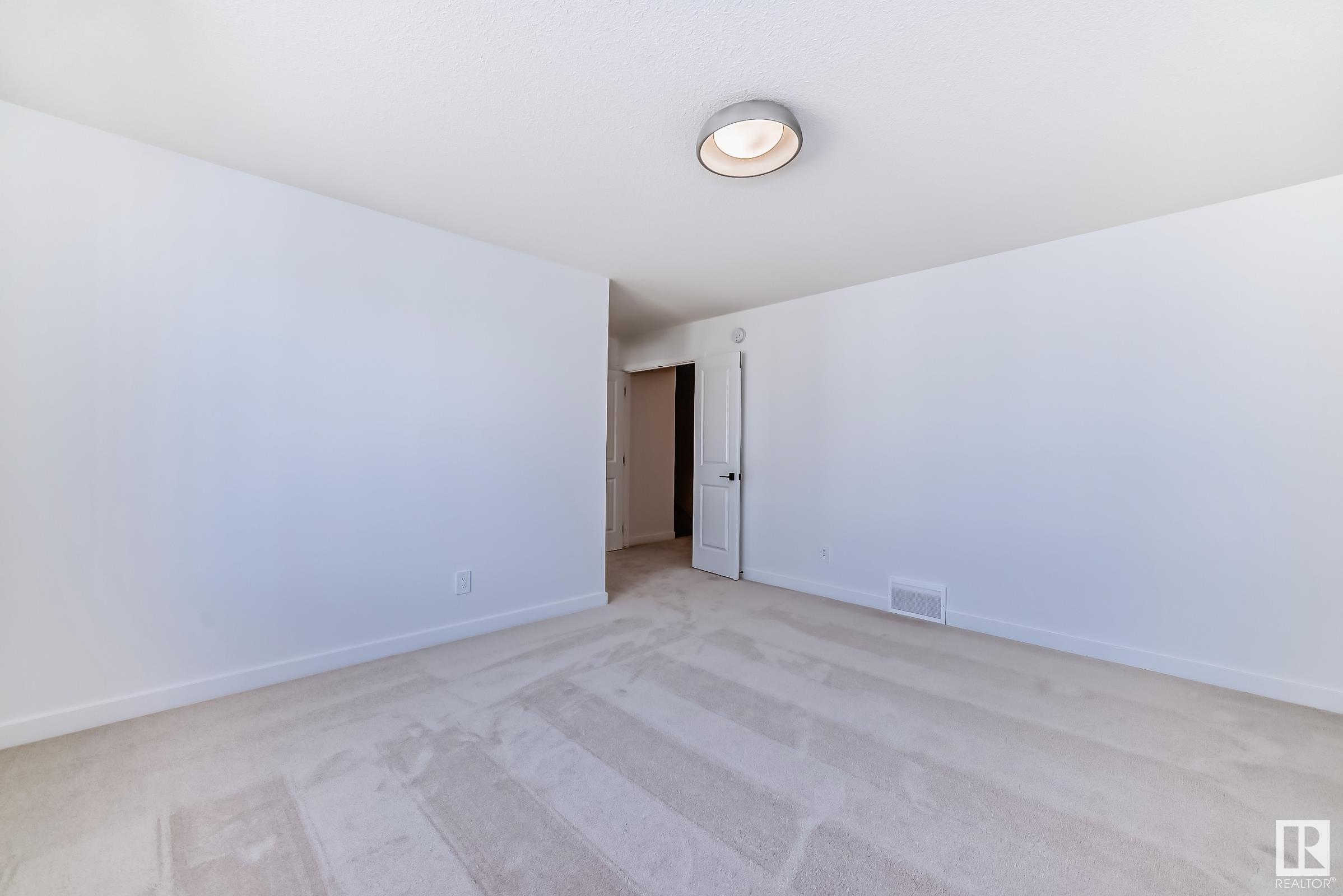      3319 169 ST SW , Edmonton,  ,T6W 5M3 ;  Listing Number: MLS E4415796