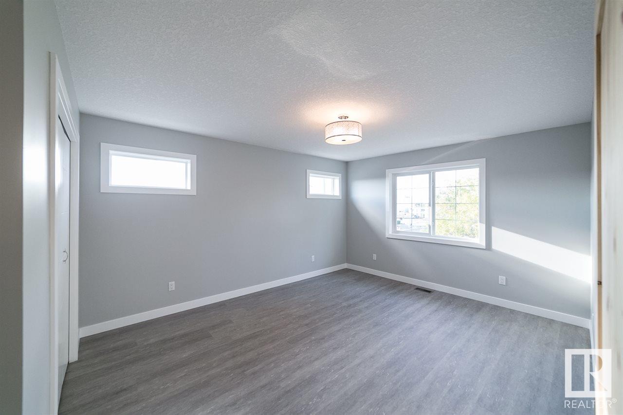      9859 73 AV NW , Edmonton,  ,T6E 1B7 ;  Listing Number: MLS E4415804