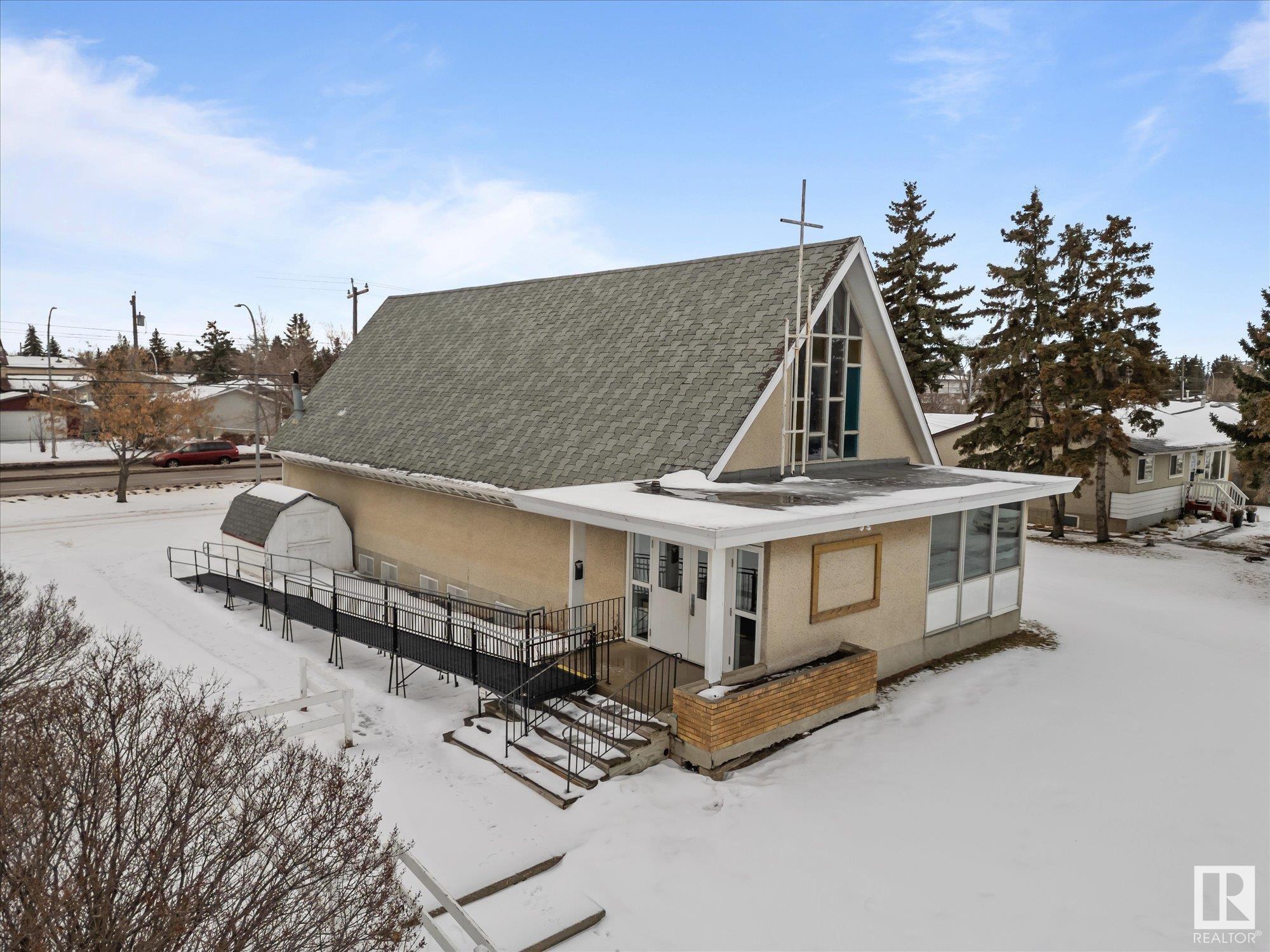      15911 107A AV NW , Edmonton,  ,T5P 0Z3 ;  Listing Number: MLS E4415805