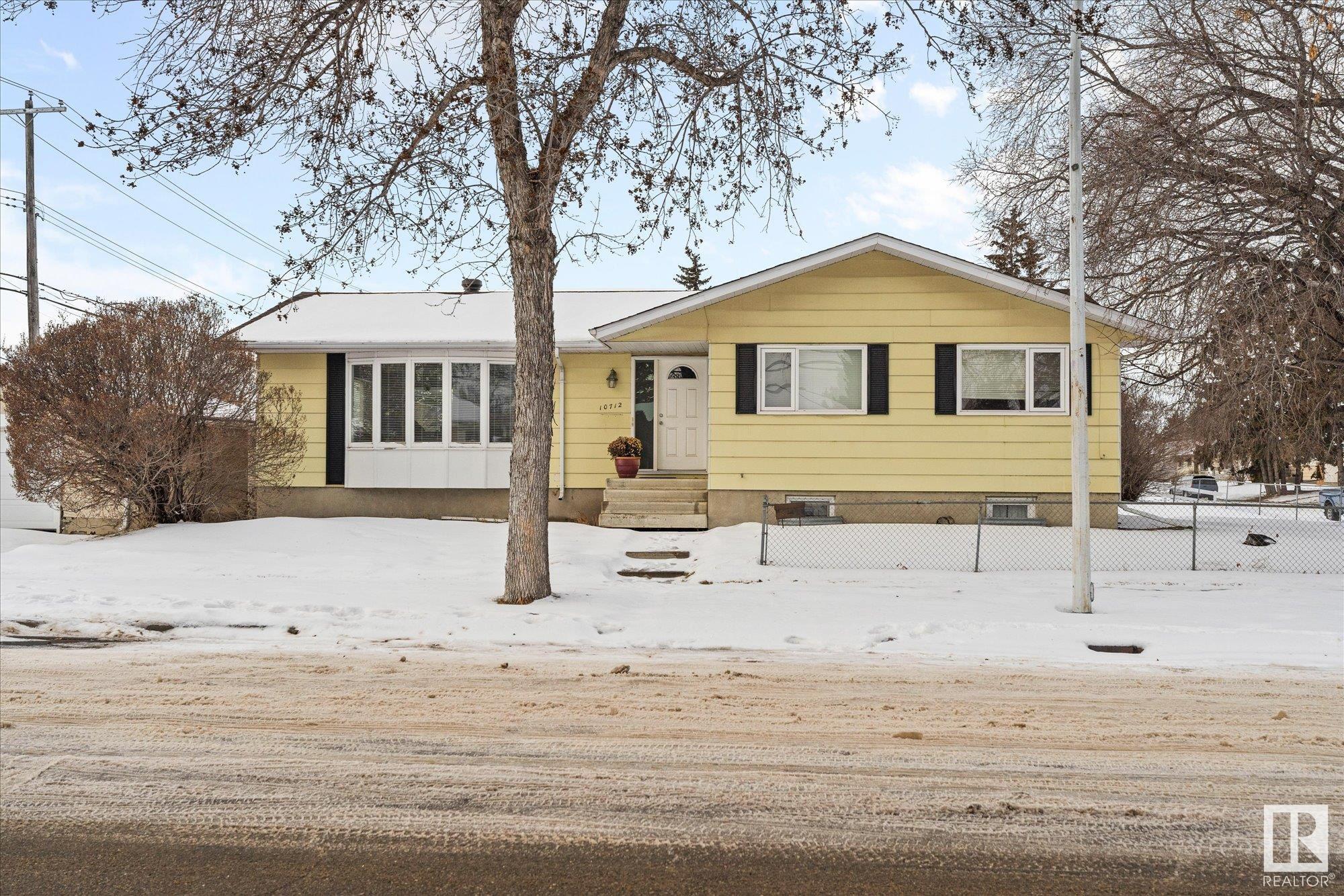      10712 159 ST NW , Edmonton,  ,T5P 3B4 ;  Listing Number: MLS E4415817