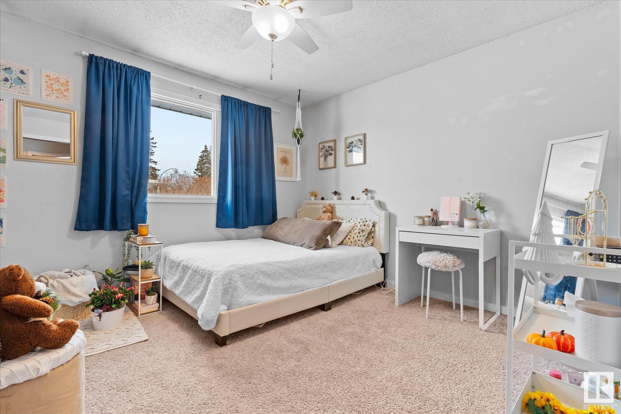      10712 159 ST NW , Edmonton,  ,T5P 3B4 ;  Listing Number: MLS E4415817