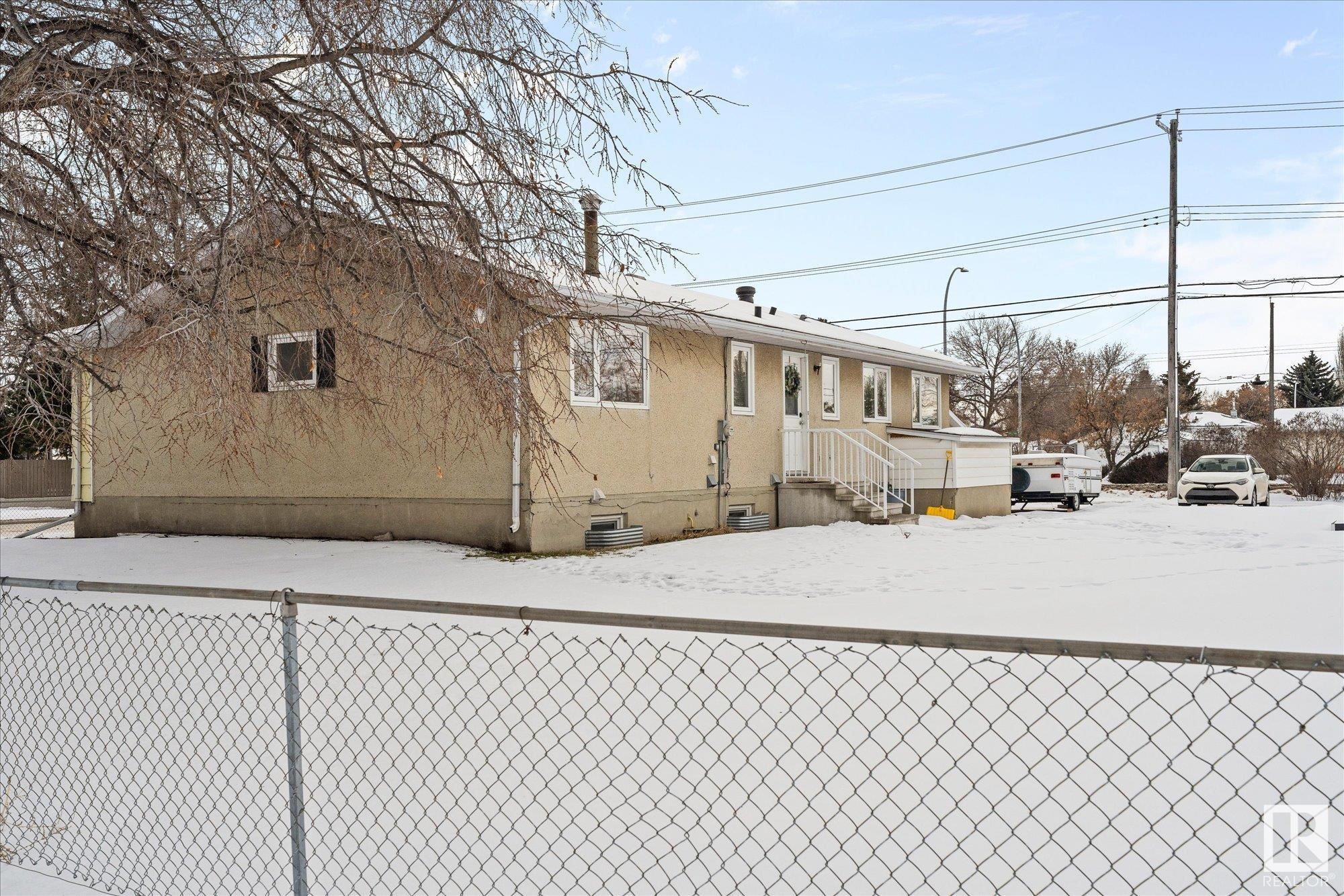      10712 159 ST NW , Edmonton,  ,T5P 3B4 ;  Listing Number: MLS E4415817