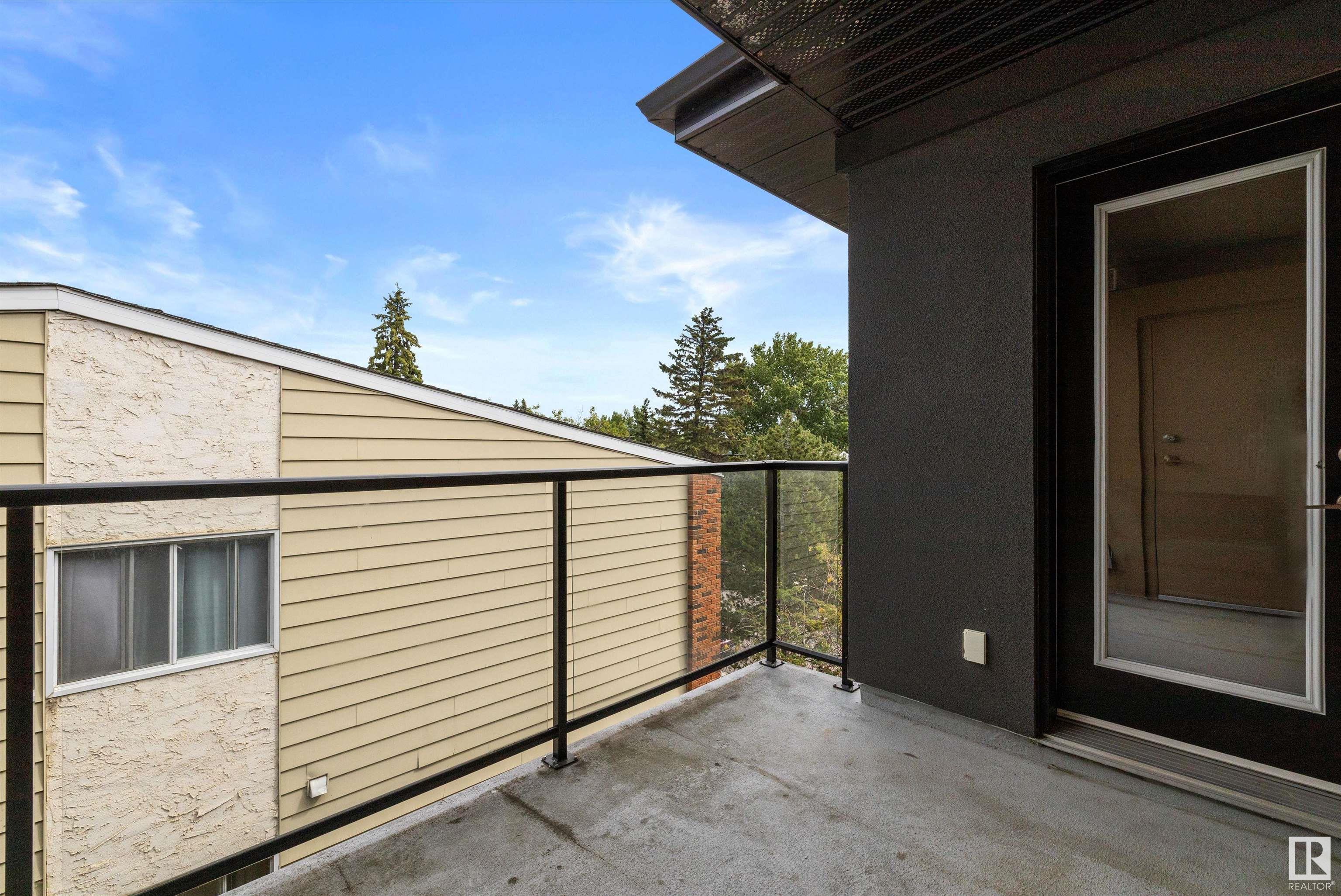      #302 10140 150 ST NW , Edmonton,  ,T5P 1P1 ;  Listing Number: MLS E4415820