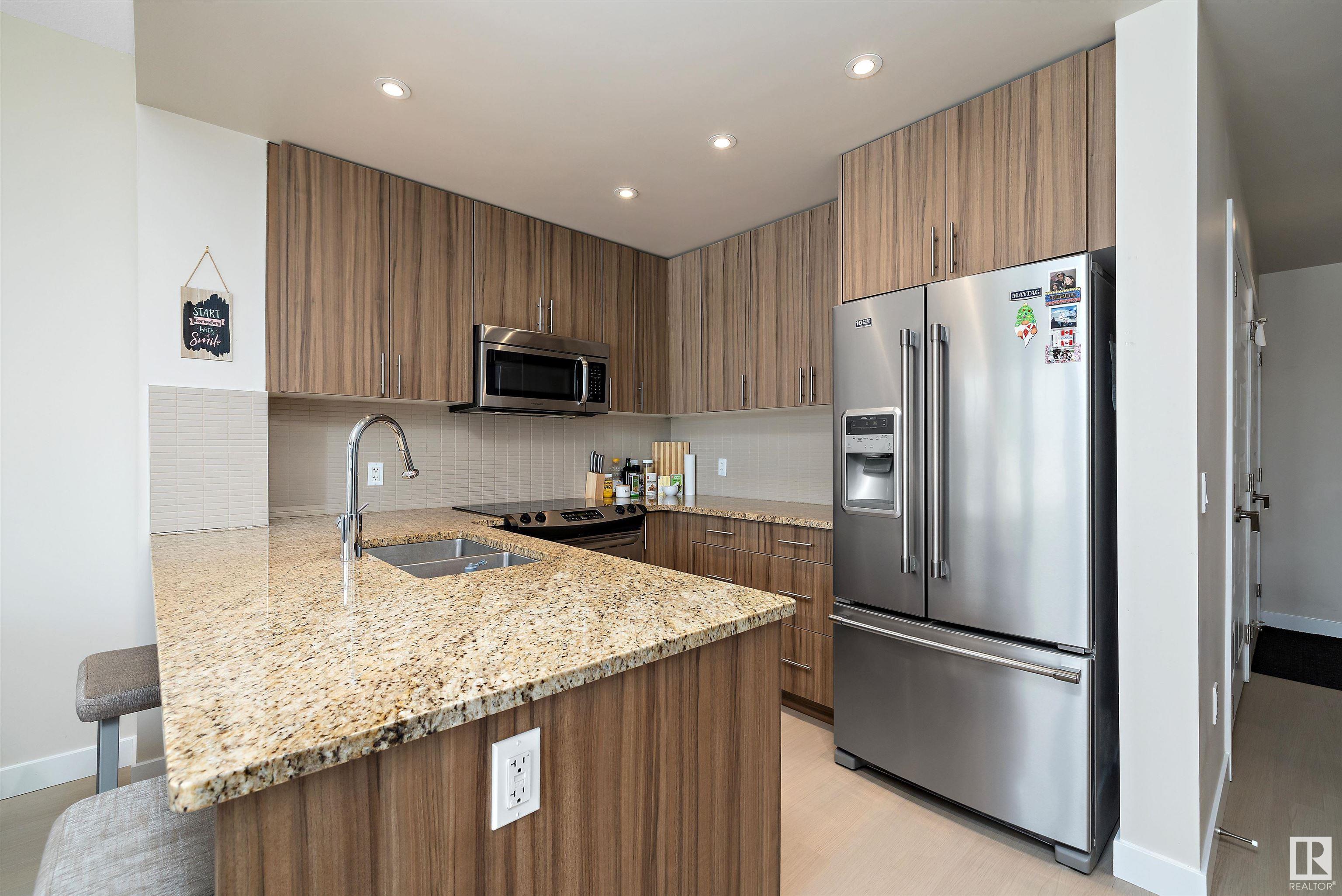      #302 10140 150 ST NW , Edmonton,  ,T5P 1P1 ;  Listing Number: MLS E4415820
