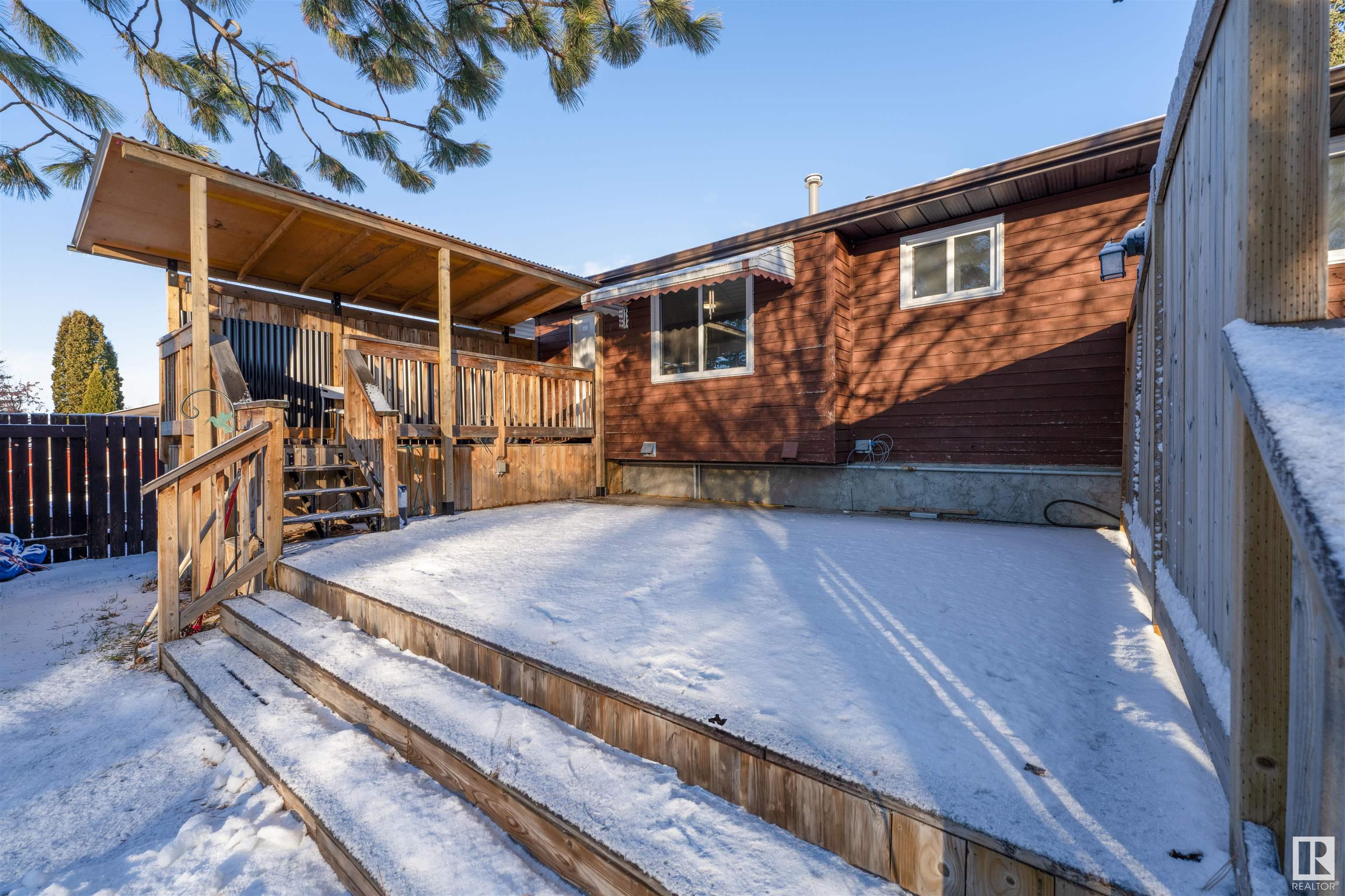      5611 40 AV NW , Edmonton,  ,T6L 1B1 ;  Listing Number: MLS E4415826