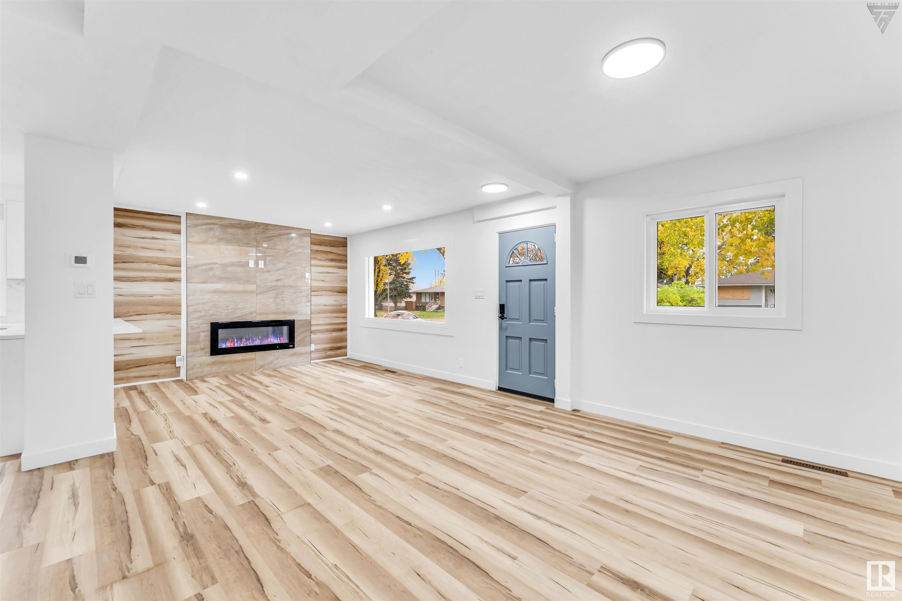      6515 98a street NW , Edmonton,  ,T6E 3N1 ;  Listing Number: MLS E4415828
