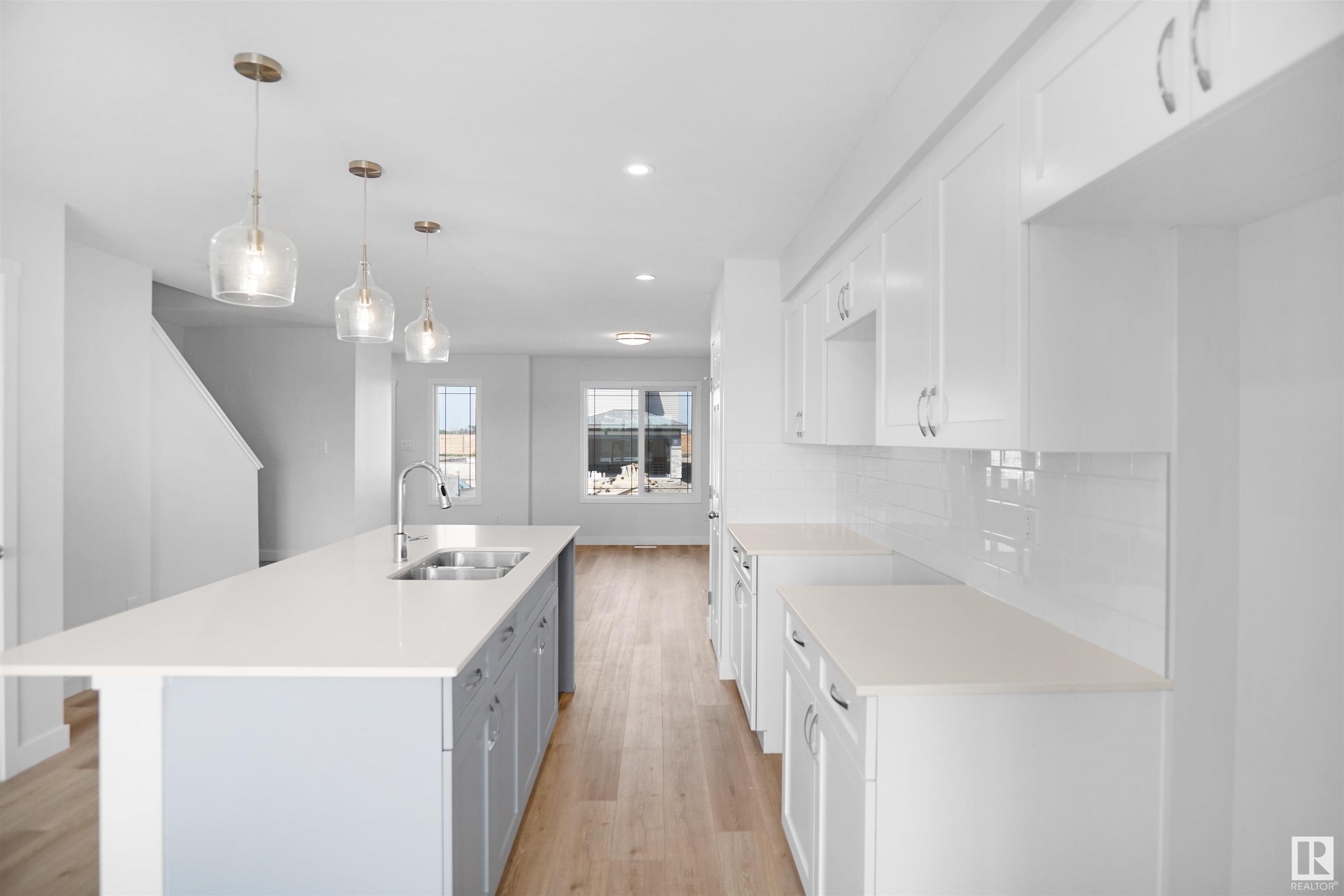      17358 6A ST NW , Edmonton,  ,T5Y 4E8 ;  Listing Number: MLS E4415847