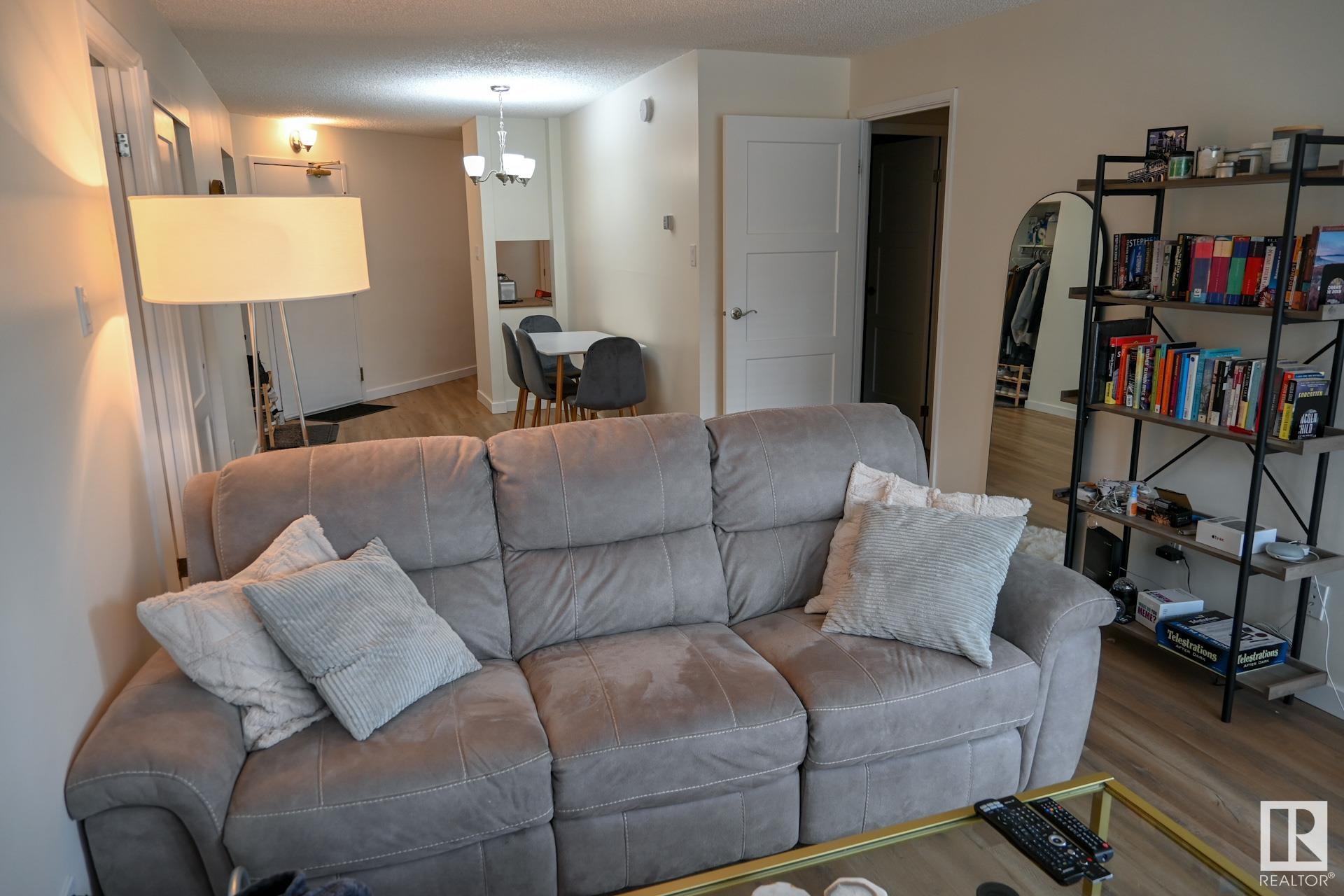      #206 10149 SASKATCHEWAN DR NW , Edmonton,  ,T6E 6B6 ;  Listing Number: MLS E4415860