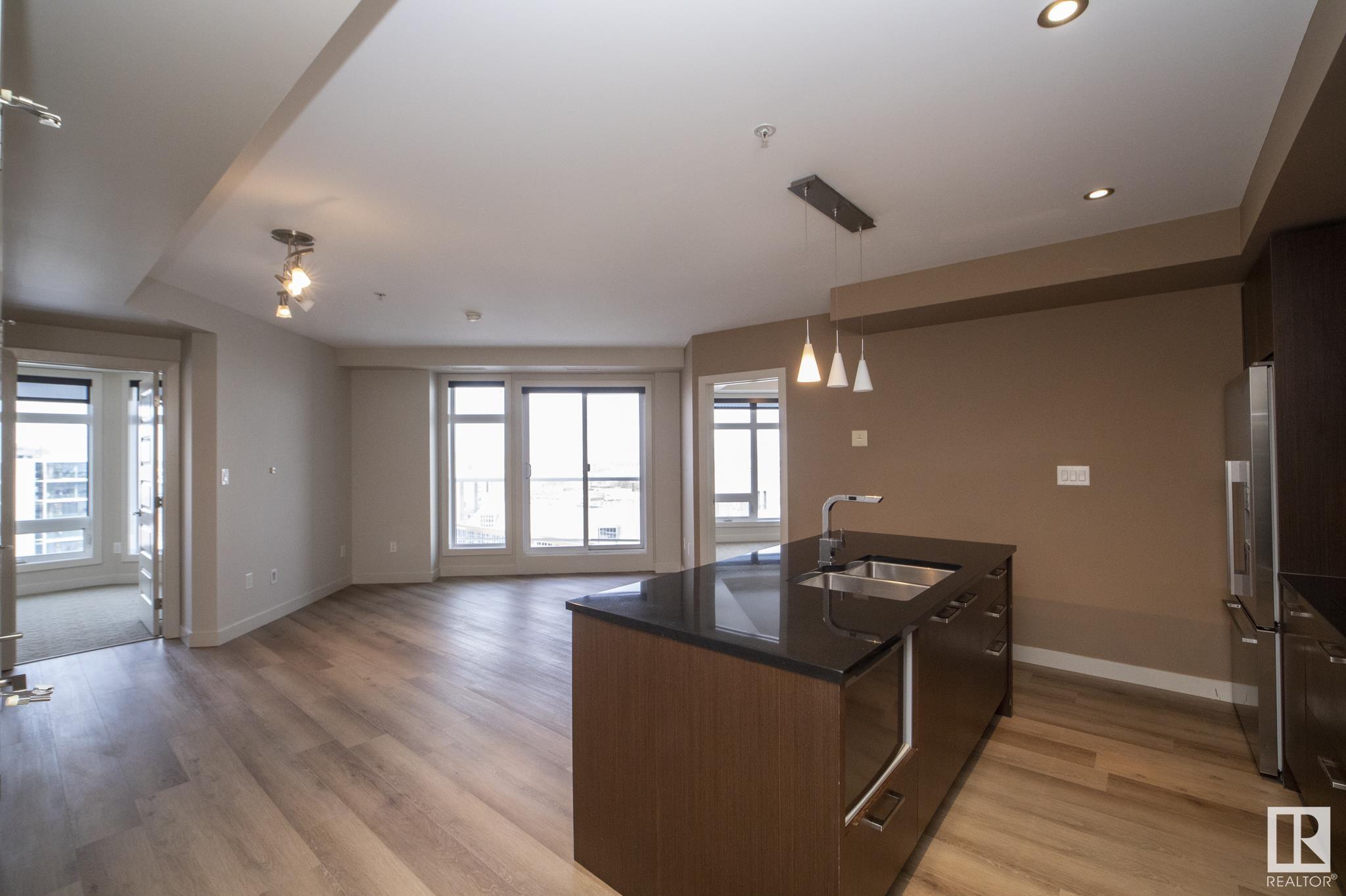      #1307 10388 105 ST NW , Edmonton,  ,T5J 0C2 ;  Listing Number: MLS E4415870