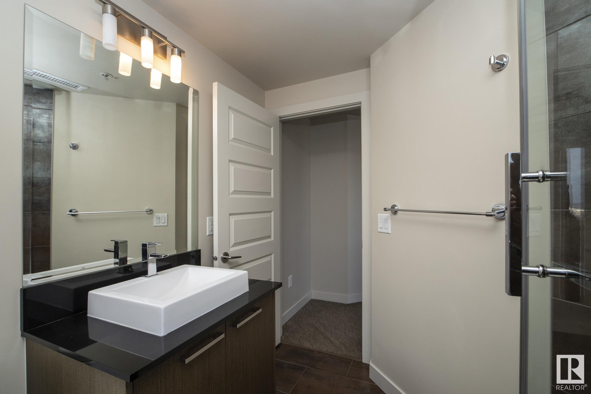      #1307 10388 105 ST NW , Edmonton,  ,T5J 0C2 ;  Listing Number: MLS E4415870