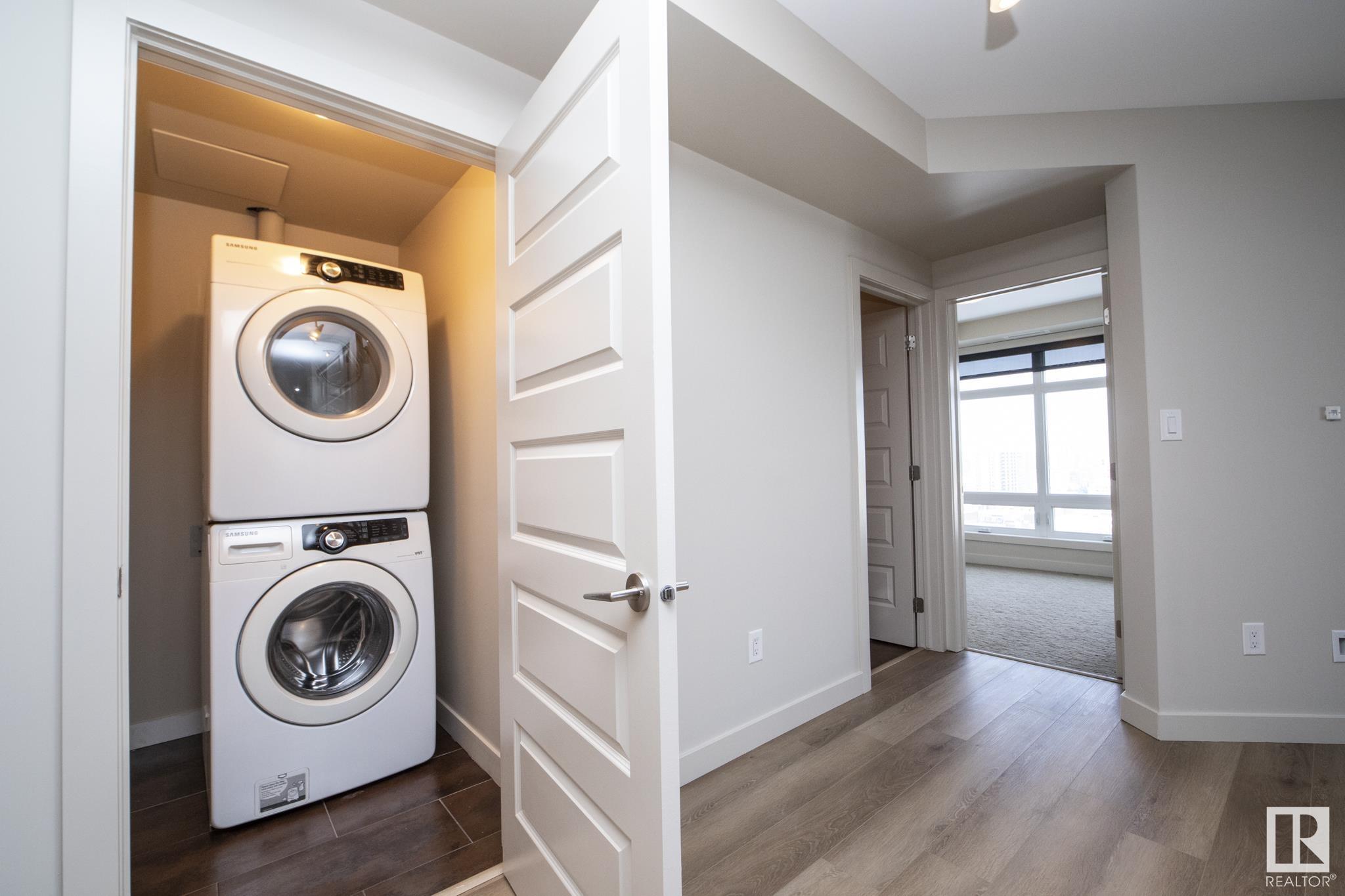      #1307 10388 105 ST NW , Edmonton,  ,T5J 0C2 ;  Listing Number: MLS E4415870