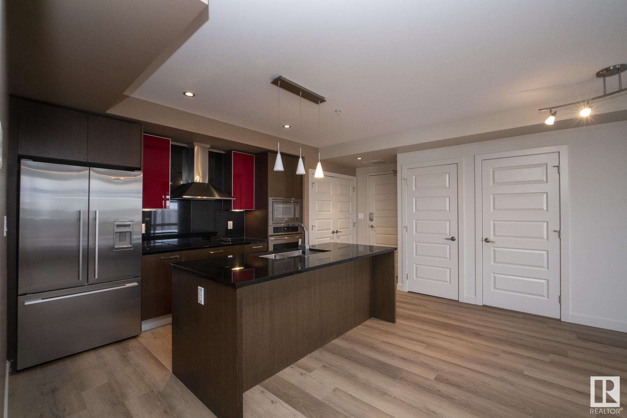      #1307 10388 105 ST NW , Edmonton,  ,T5J 0C2 ;  Listing Number: MLS E4415870