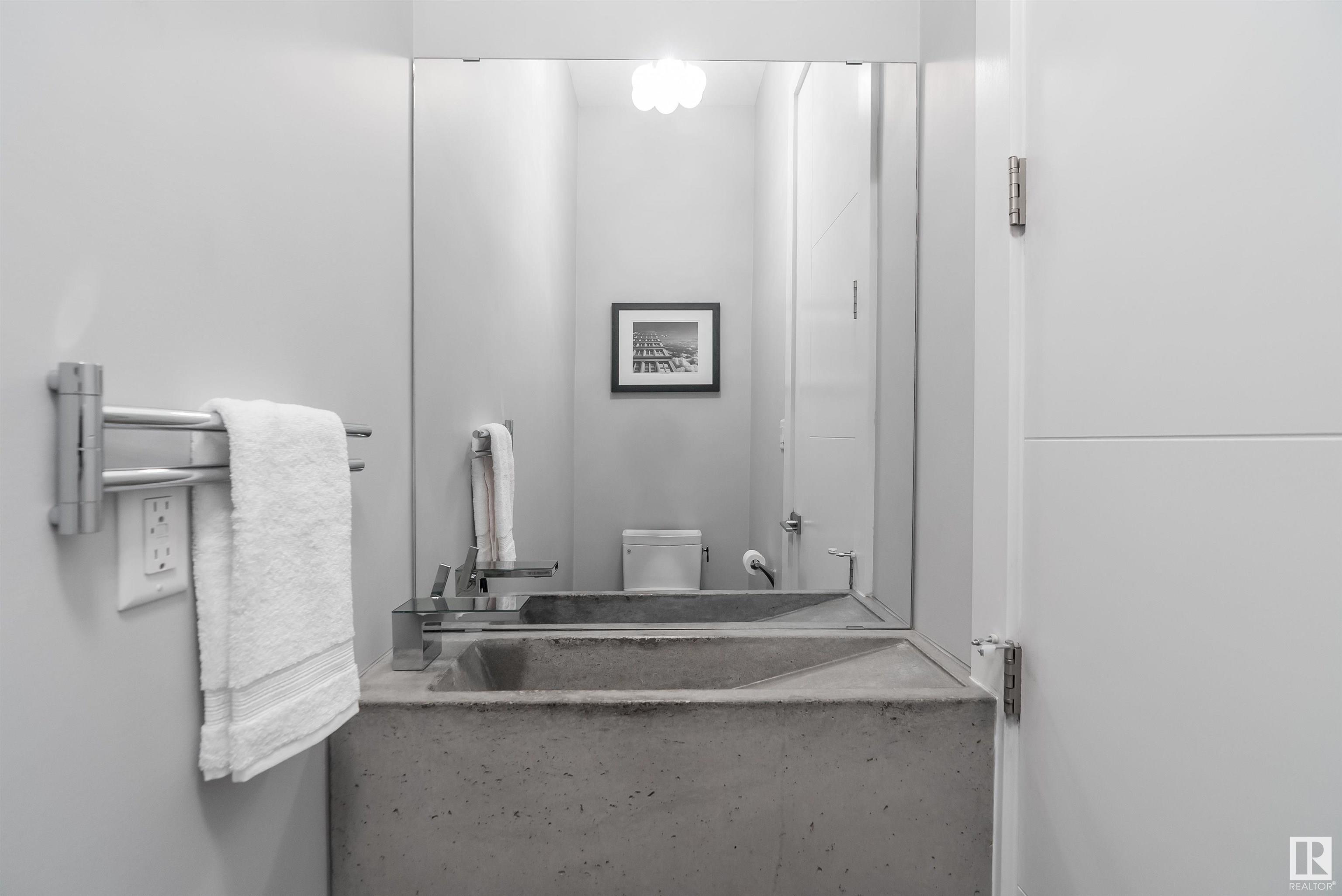      9509 99B ST NW , Edmonton,  ,T6E 3X1 ;  Listing Number: MLS E4415875