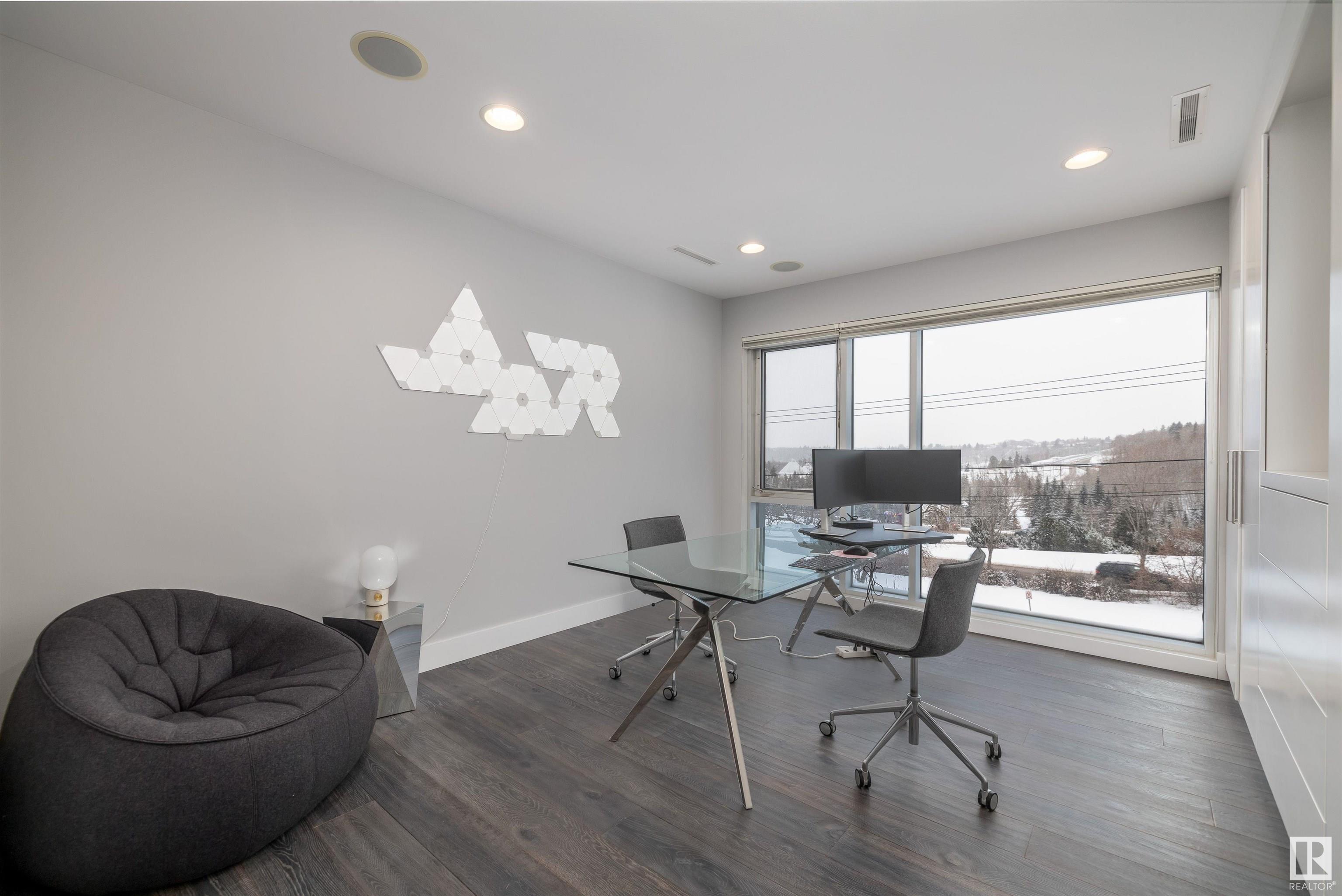      9509 99B ST NW , Edmonton,  ,T6E 3X1 ;  Listing Number: MLS E4415875