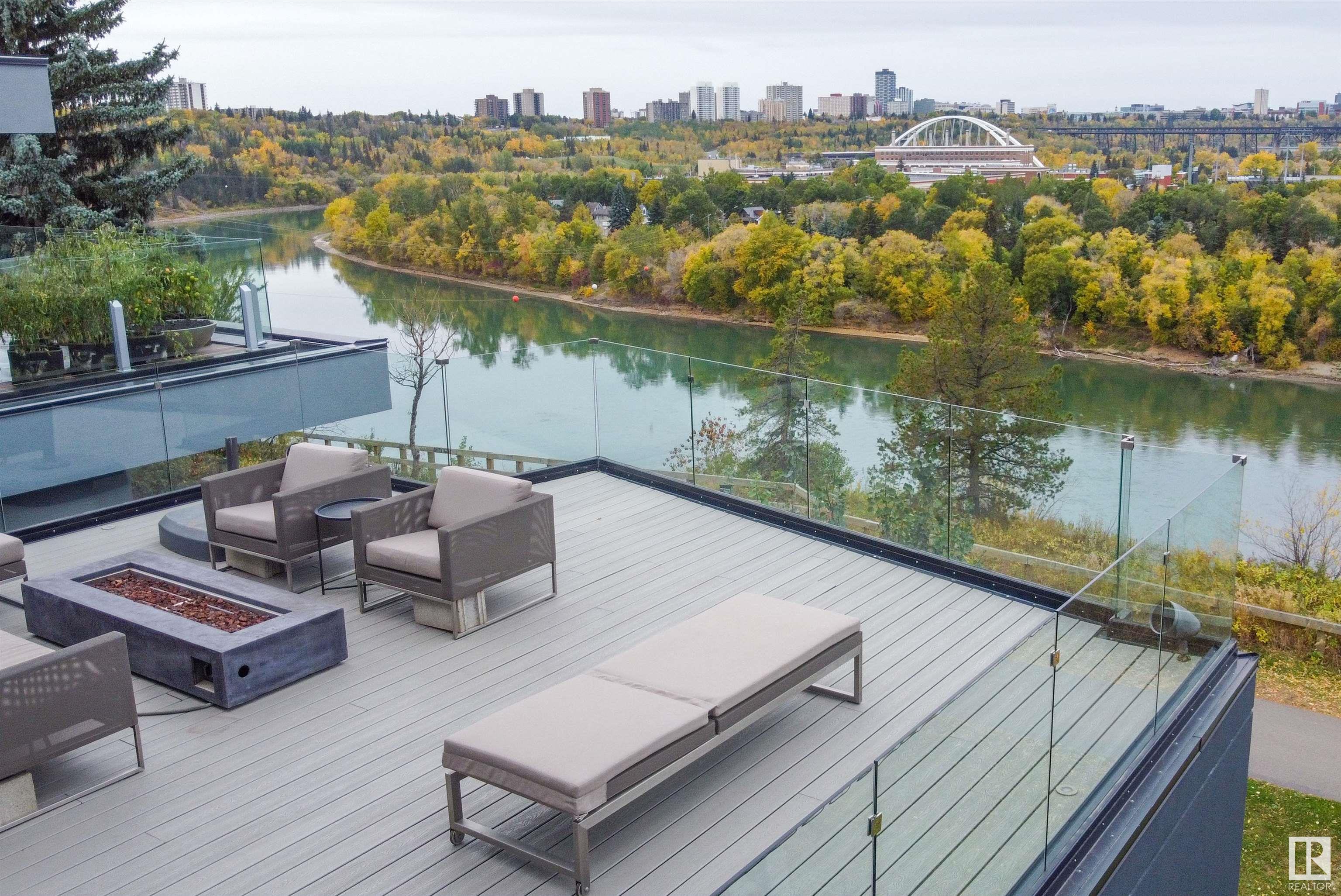      9509 99B ST NW , Edmonton,  ,T6E 3X1 ;  Listing Number: MLS E4415875
