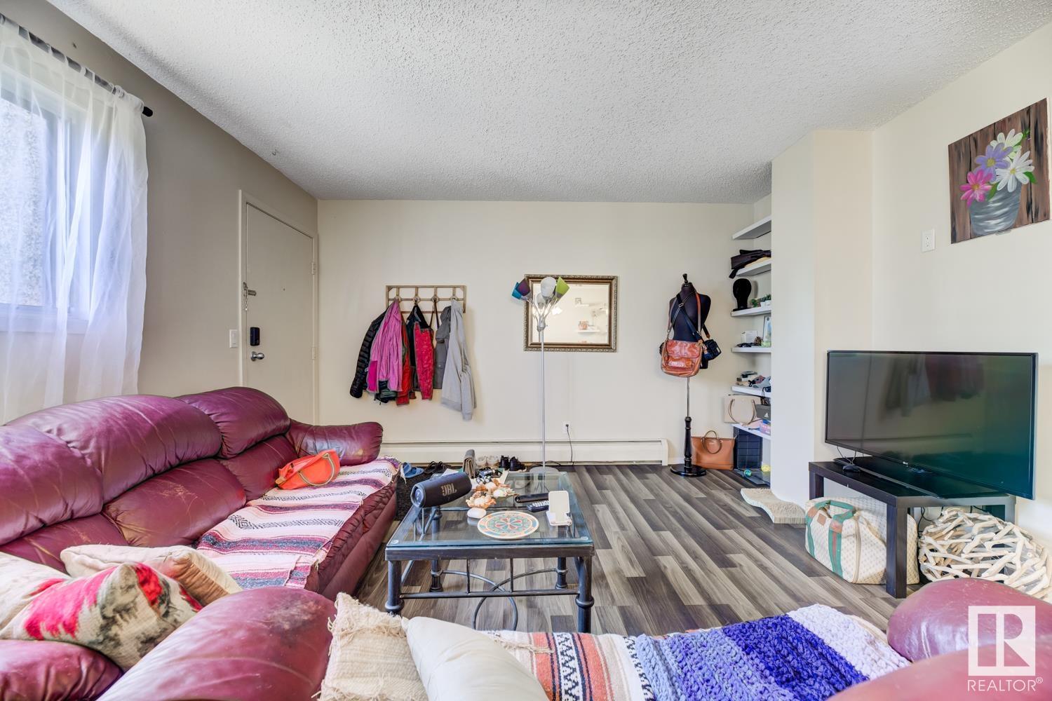      #201 7915 112 AV NW , Edmonton,  ,T5B 0E7 ;  Listing Number: MLS E4415876
