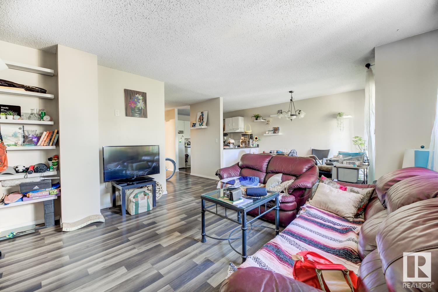      #201 7915 112 AV NW , Edmonton,  ,T5B 0E7 ;  Listing Number: MLS E4415876