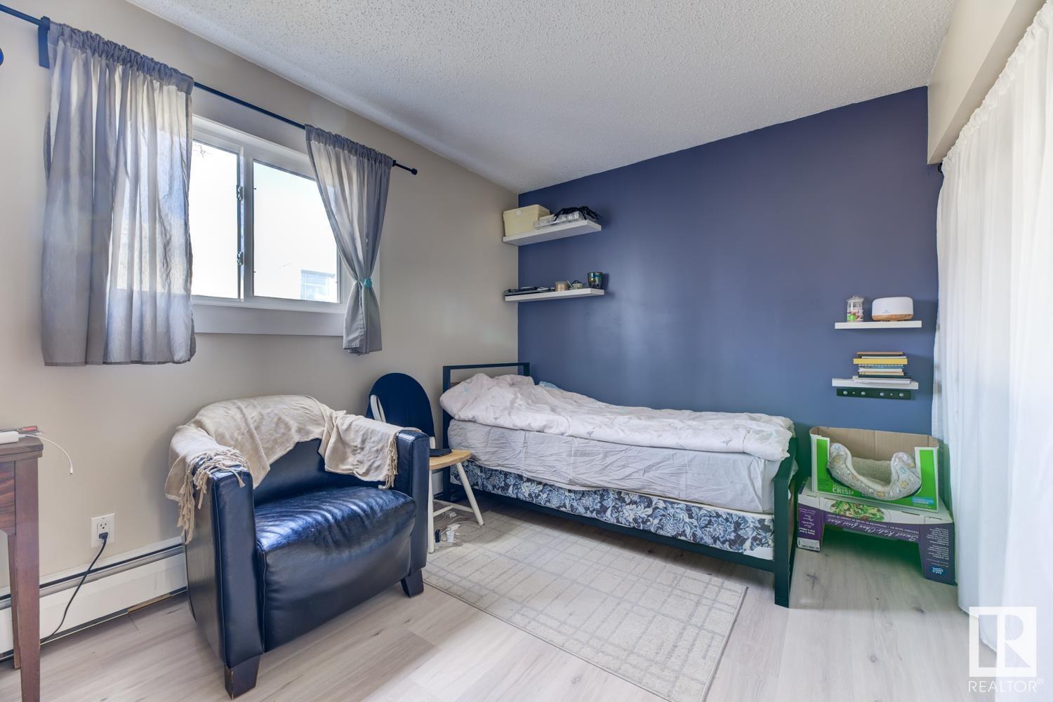      #201 7915 112 AV NW , Edmonton,  ,T5B 0E7 ;  Listing Number: MLS E4415876