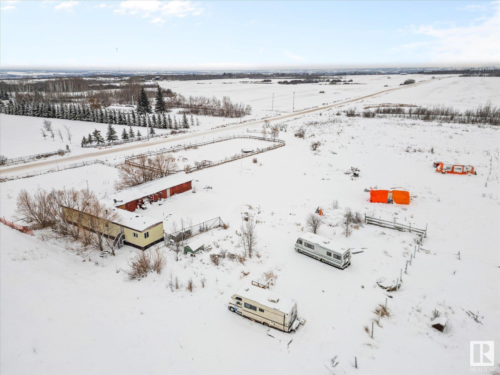      21150 FORT RD NE , Edmonton,  ,T5Y 6G8 ;  Listing Number: MLS E4415878