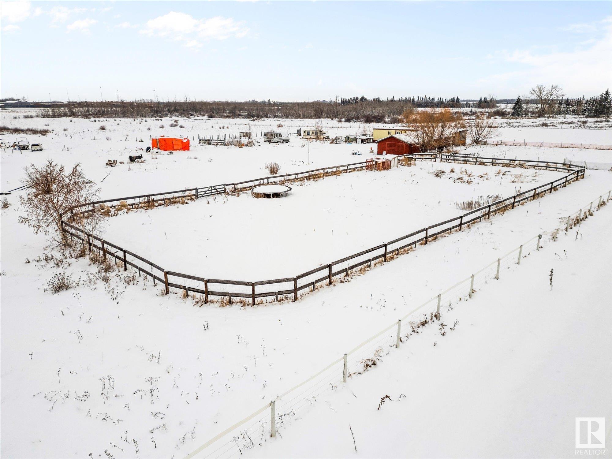      21150 FORT RD NE , Edmonton,  ,T5Y 6G8 ;  Listing Number: MLS E4415878