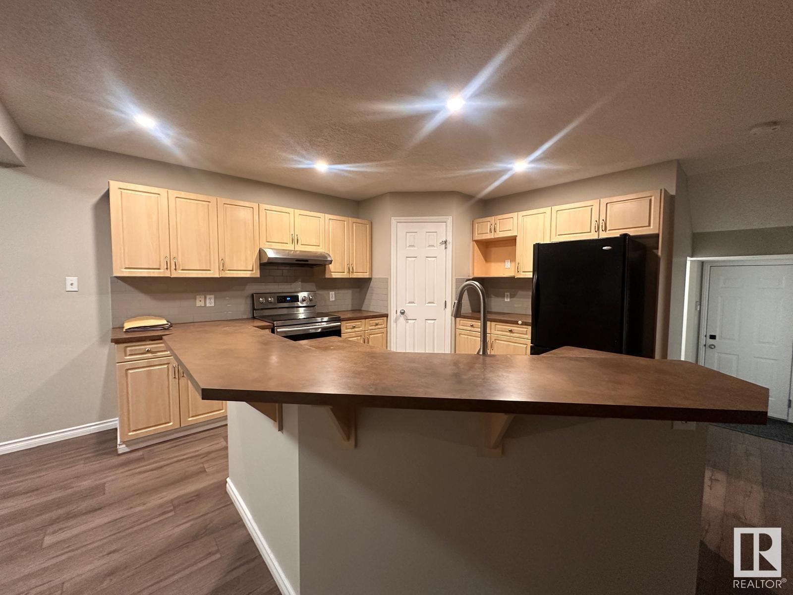      417 86 ST SW , Edmonton,  ,T6X 1G3 ;  Listing Number: MLS E4415879