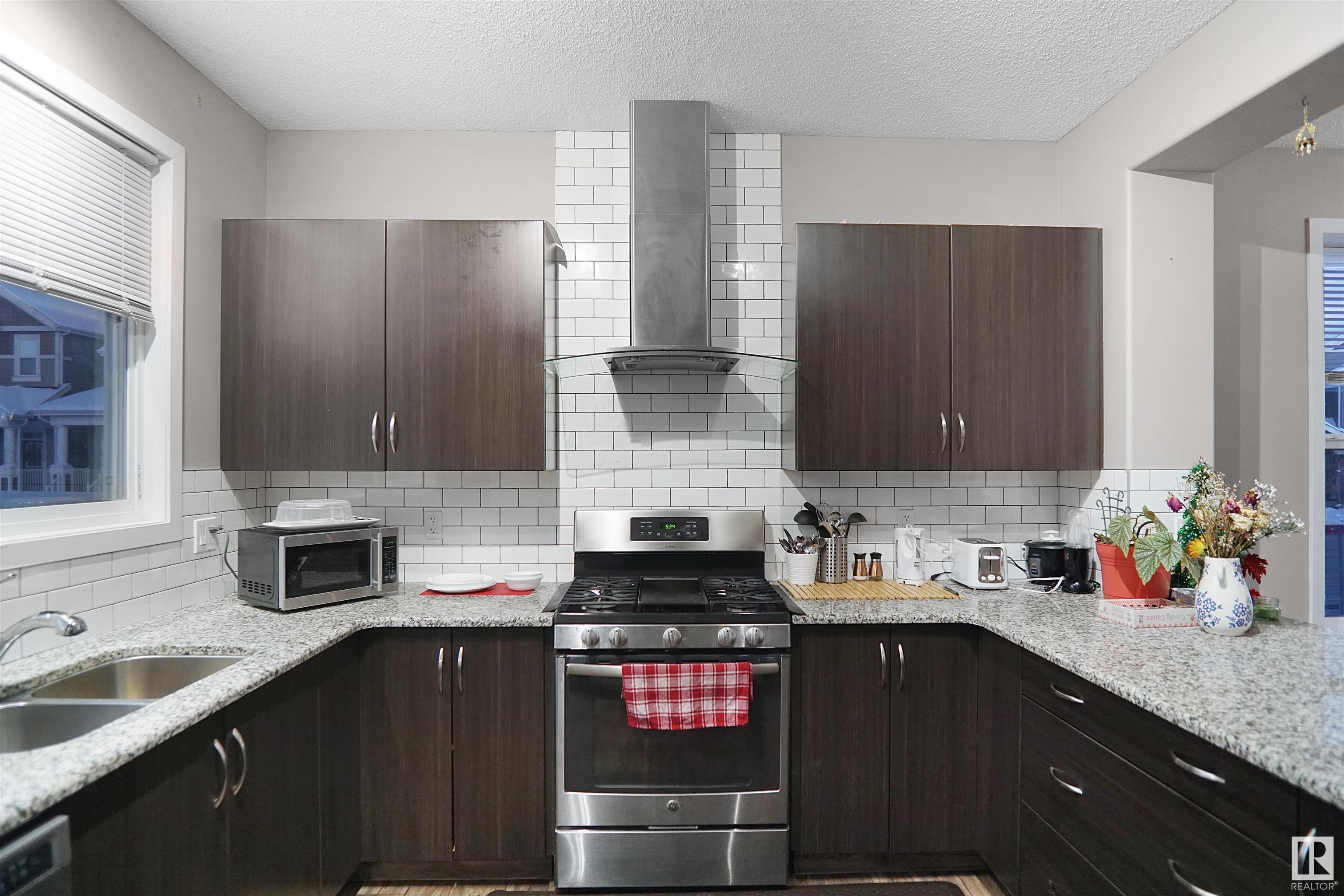      8404 24 AV SW SW , Edmonton,  ,T6X 2G1 ;  Listing Number: MLS E4415886