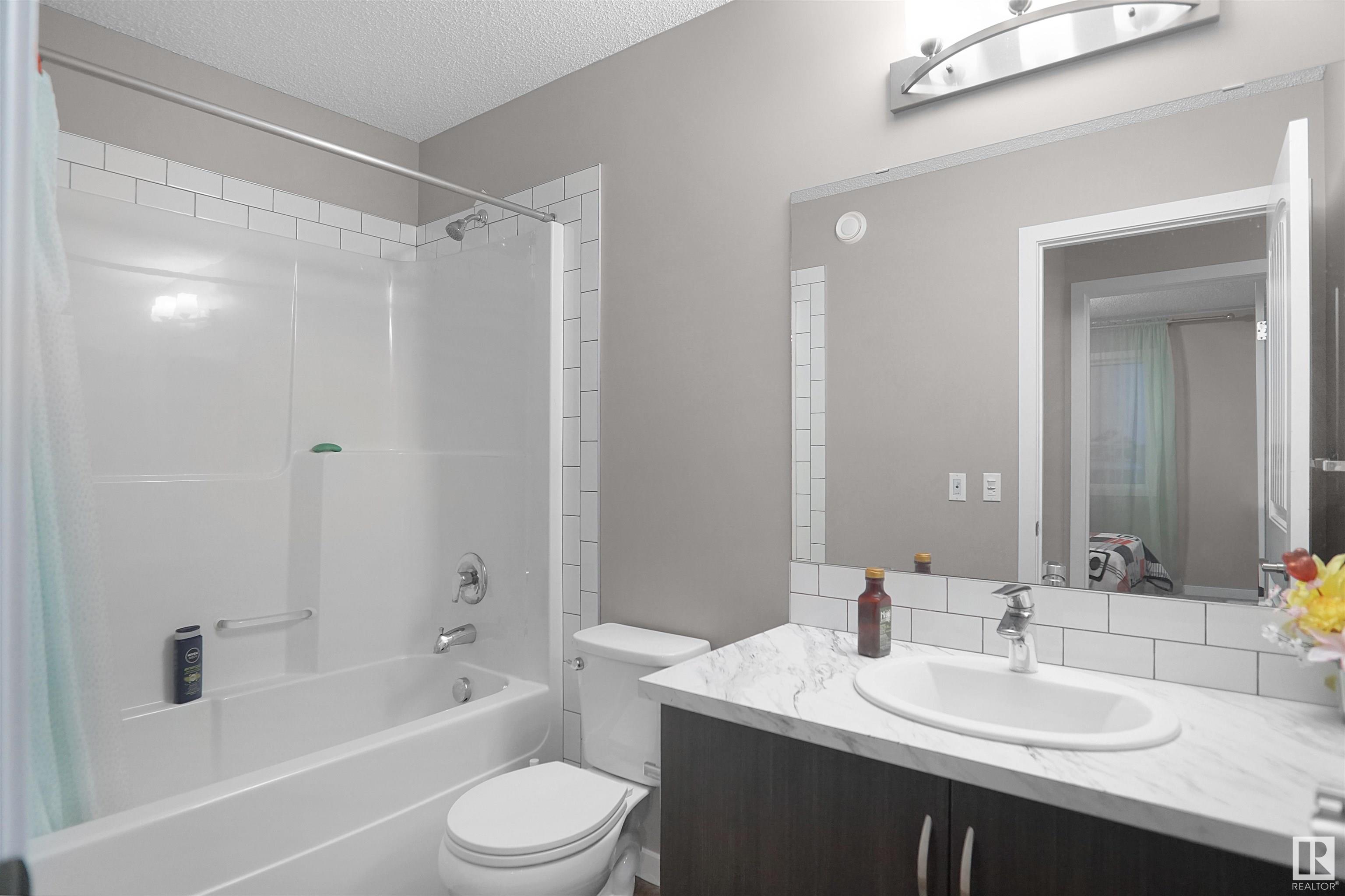      8404 24 AV SW SW , Edmonton,  ,T6X 2G1 ;  Listing Number: MLS E4415886