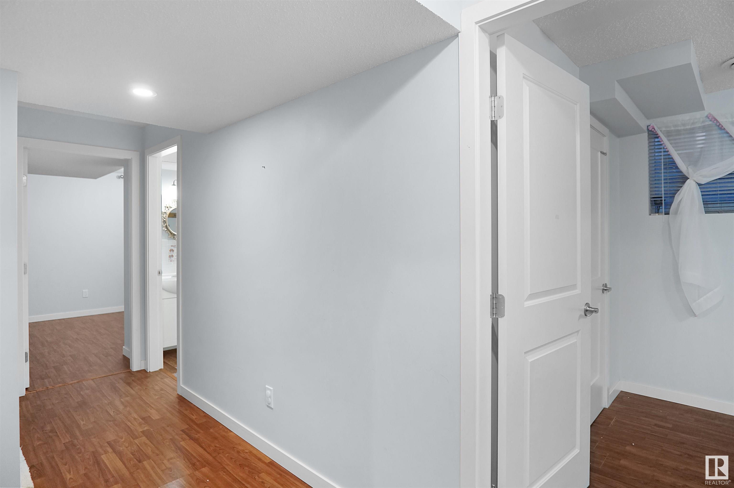      8404 24 AV SW SW , Edmonton,  ,T6X 2G1 ;  Listing Number: MLS E4415886