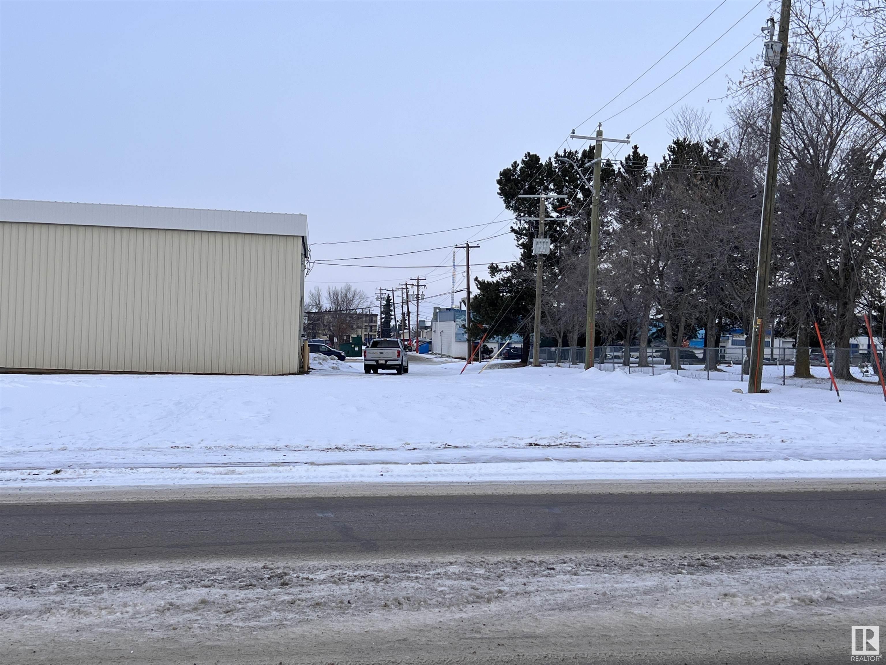      5216 53 ST , Drayton Valley,  ,T7A 1R6 ;  Listing Number: MLS E4415898