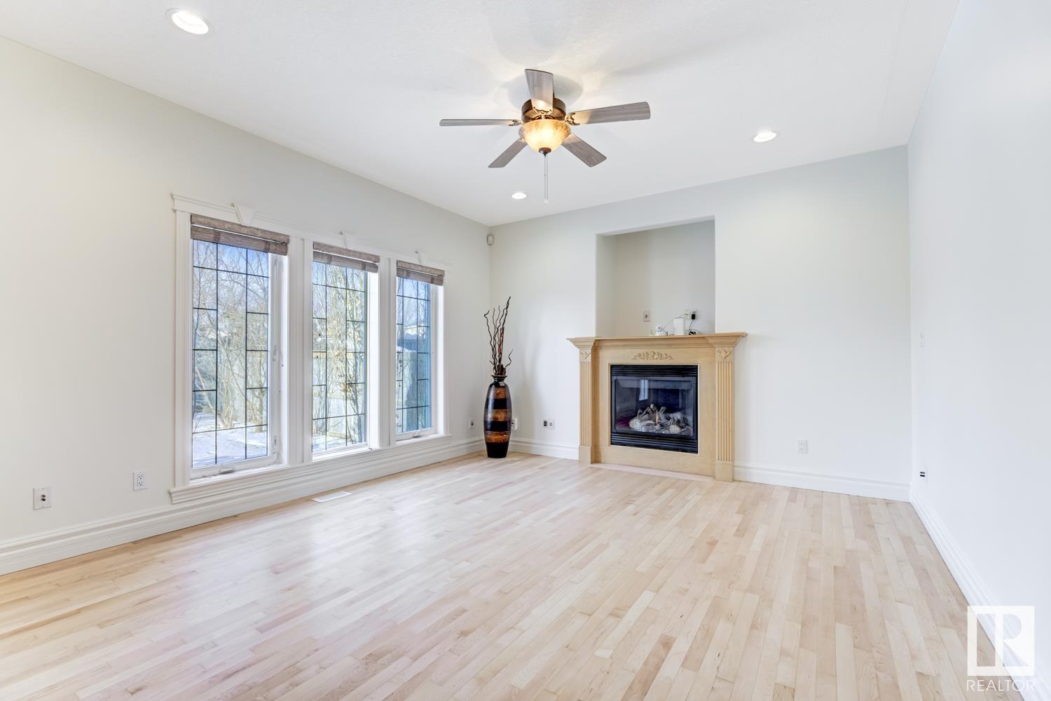      3020 MACNEIL WY NW , Edmonton,  ,T6R 3V1 ;  Listing Number: MLS E4415899
