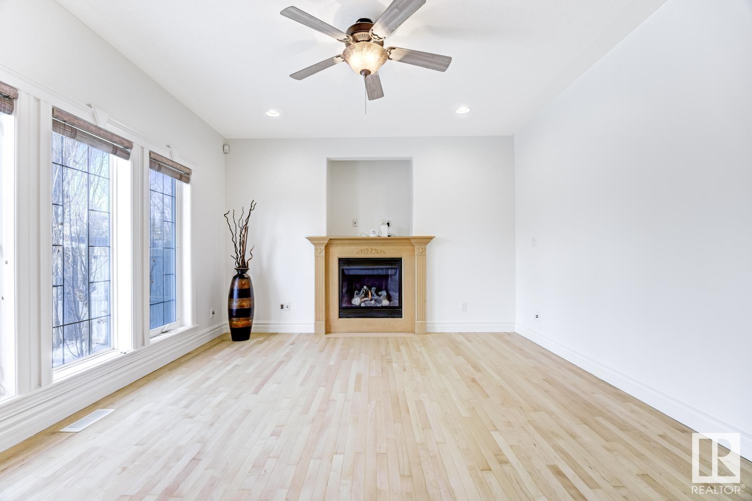      3020 MACNEIL WY NW , Edmonton,  ,T6R 3V1 ;  Listing Number: MLS E4415899