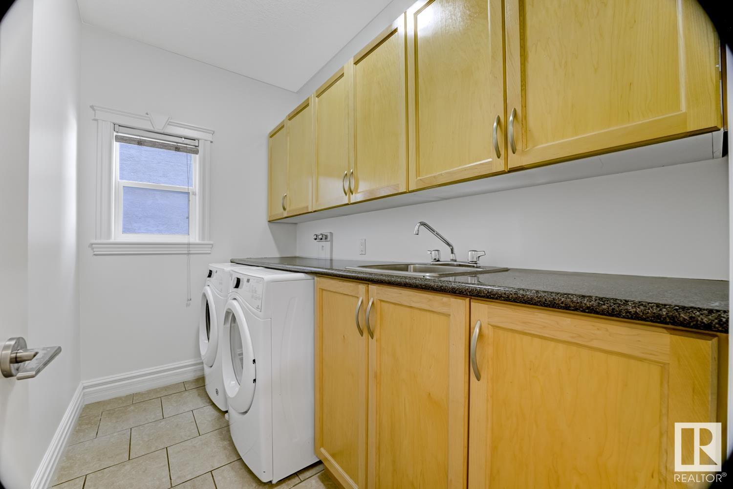      3020 MACNEIL WY NW , Edmonton,  ,T6R 3V1 ;  Listing Number: MLS E4415899
