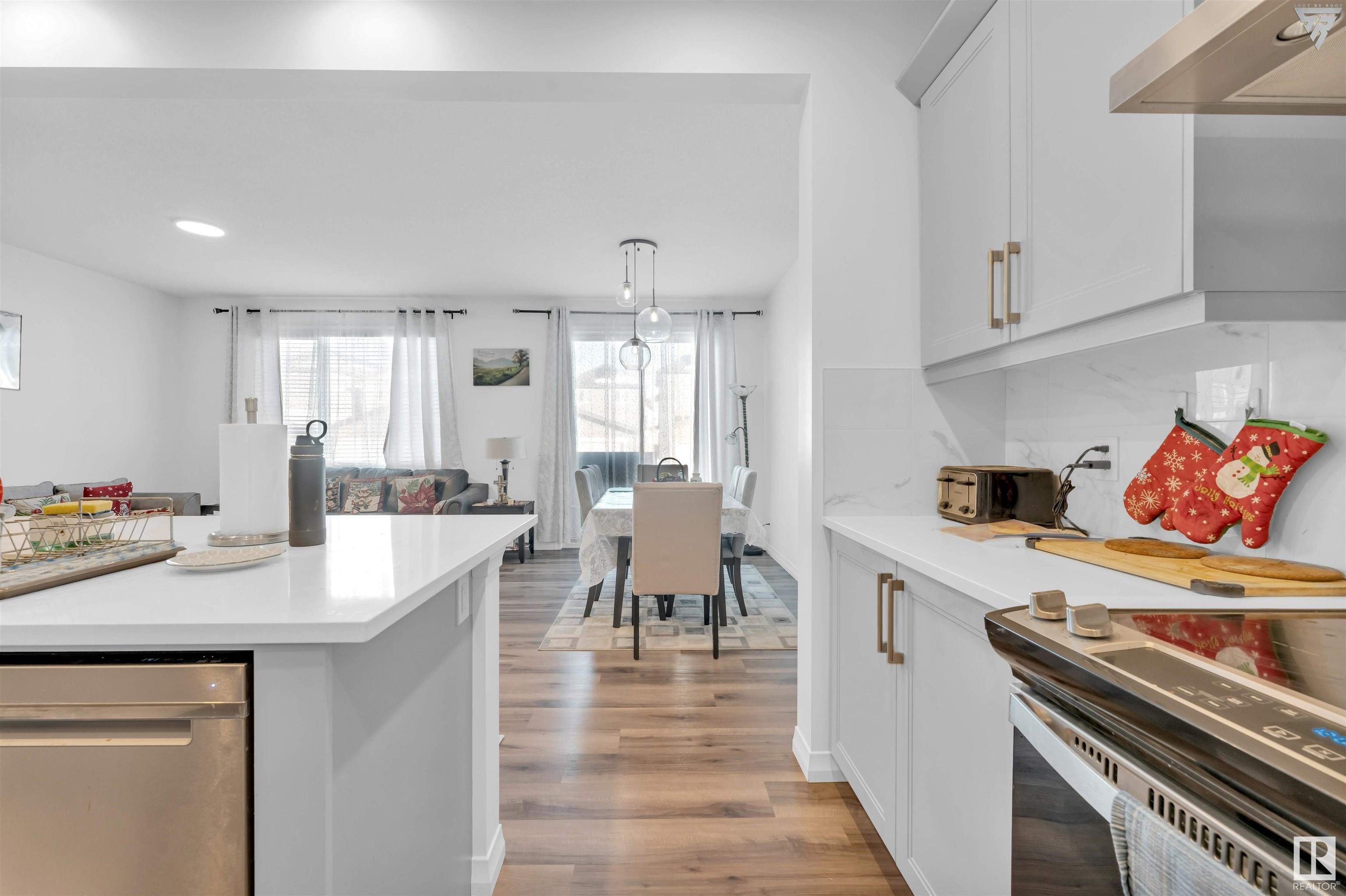      2214 Donaghey Way SW , Edmonton,  ,T6W 4Y7 ;  Listing Number: MLS E4415927