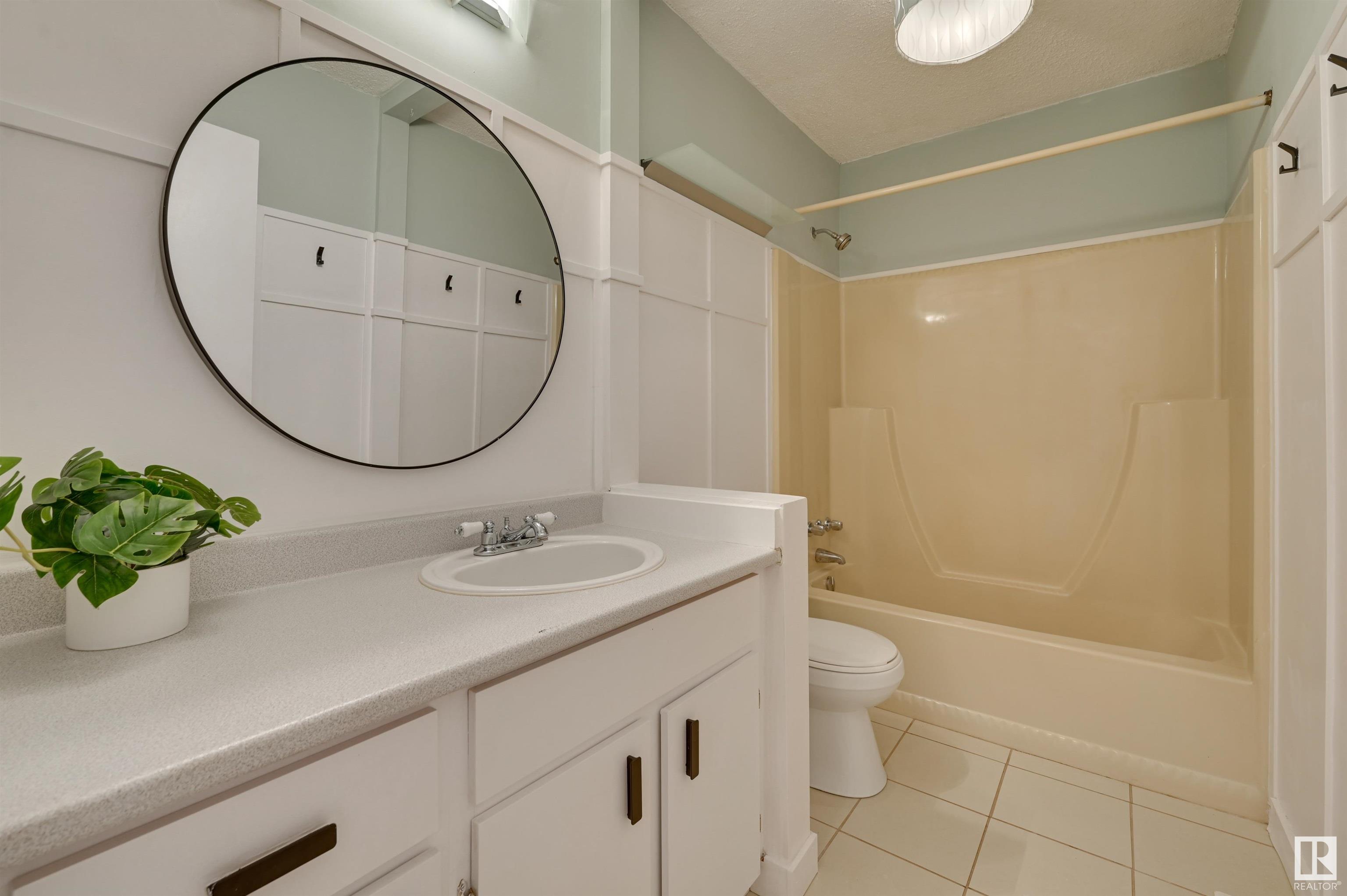      5612 93A AV NW , Edmonton,  ,T6B 2K7 ;  Listing Number: MLS E4415929
